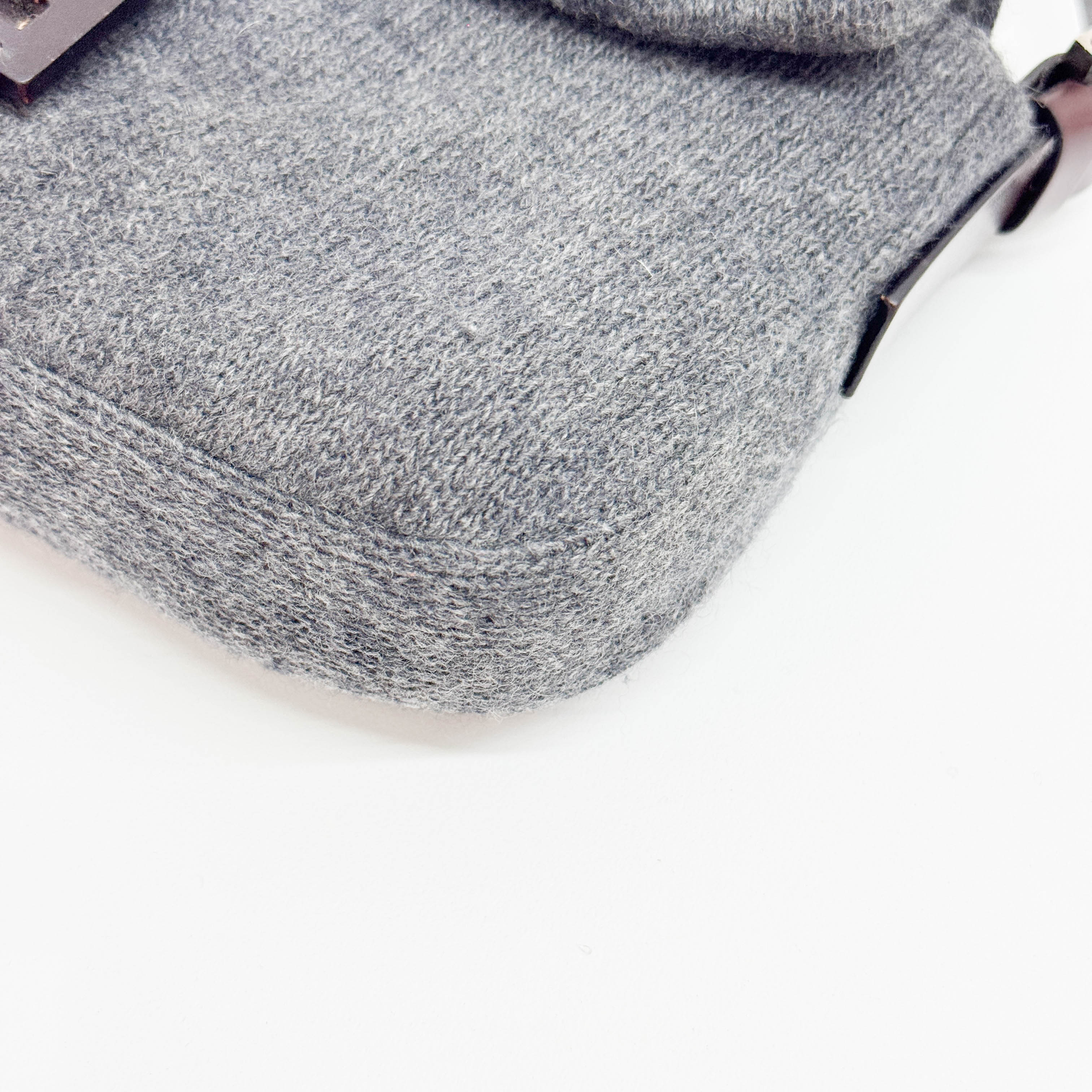 Baguette Knit Gray Wool Shoulder Bag