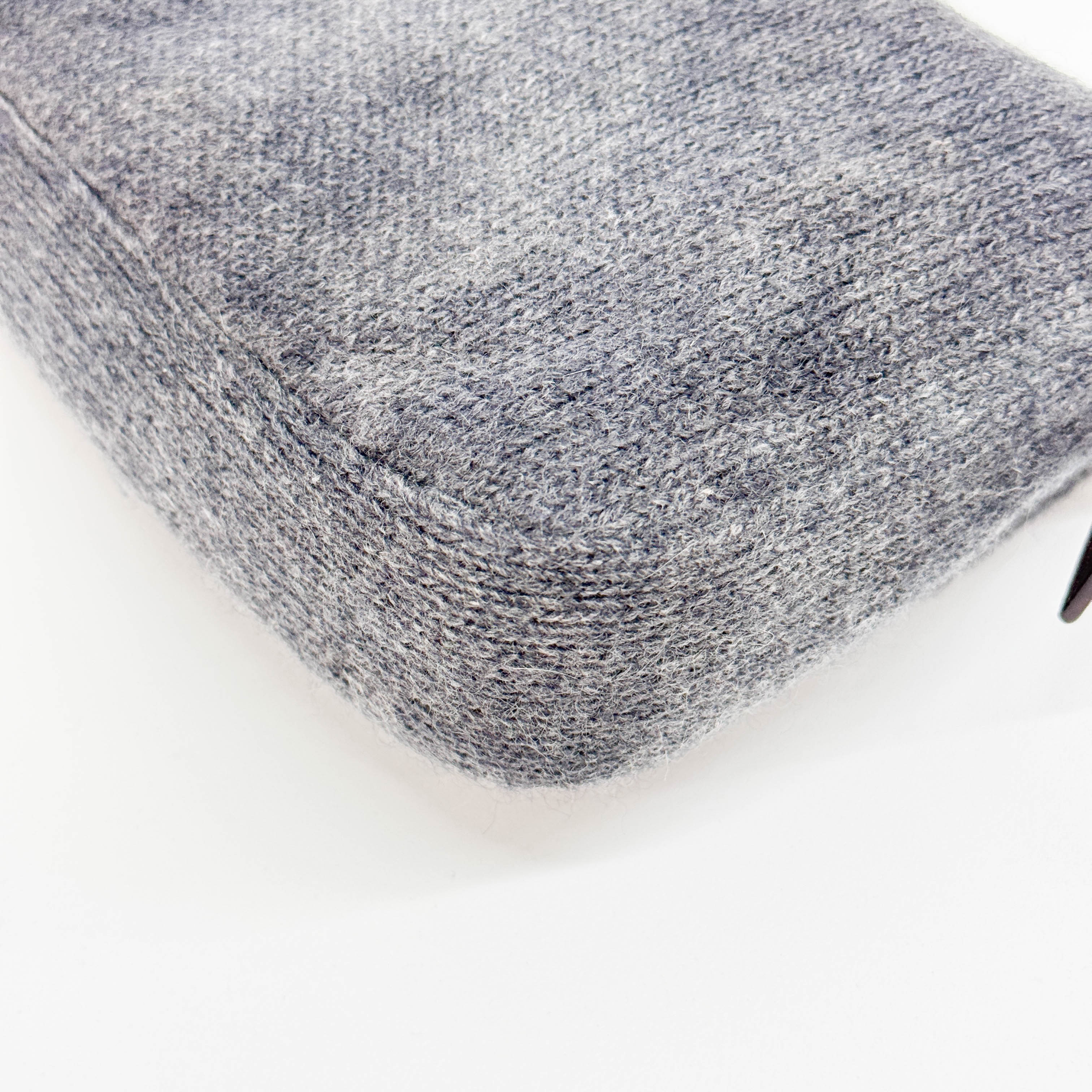 Baguette Knit Gray Wool Shoulder Bag