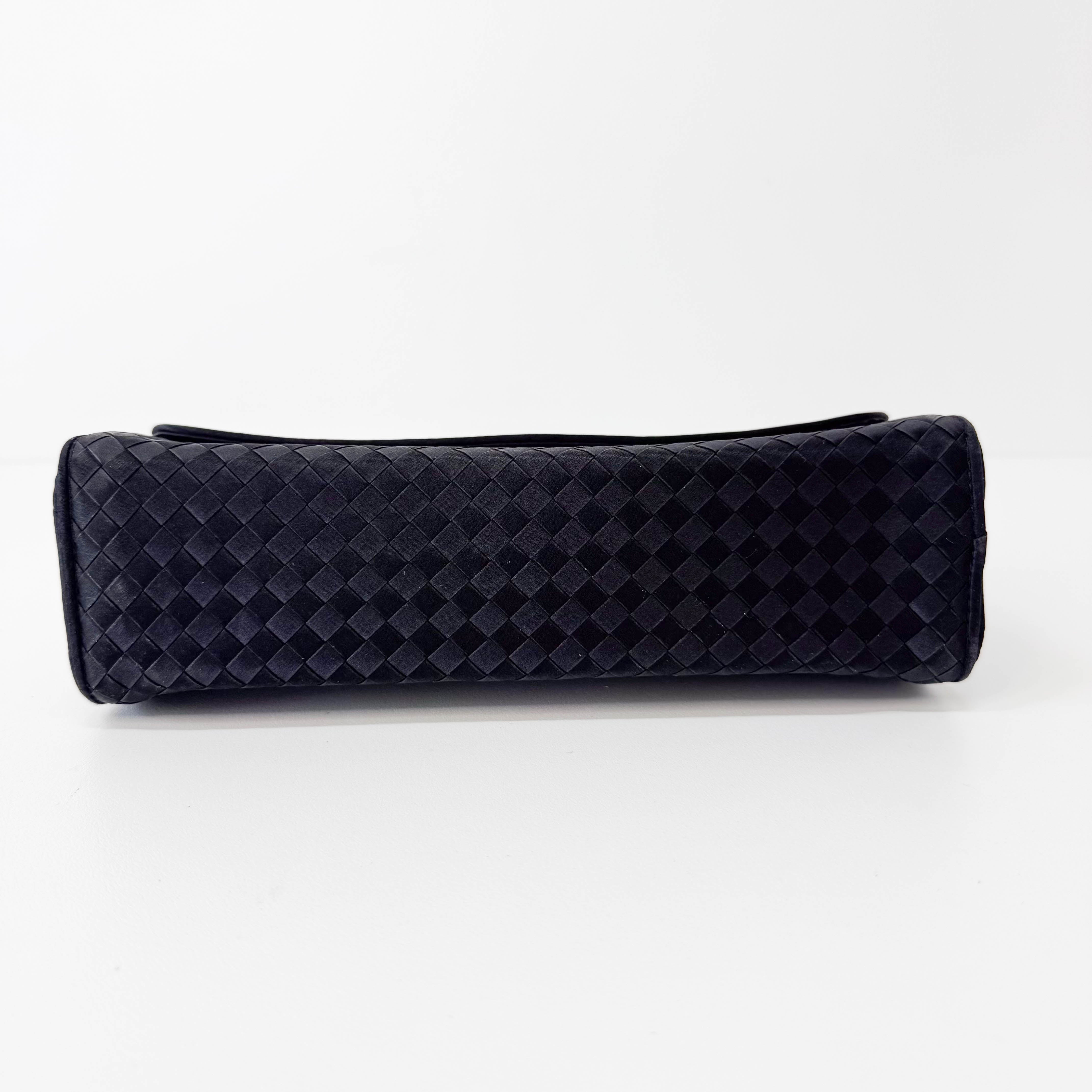 Vintage Satin Intrecciato Black Hand bag