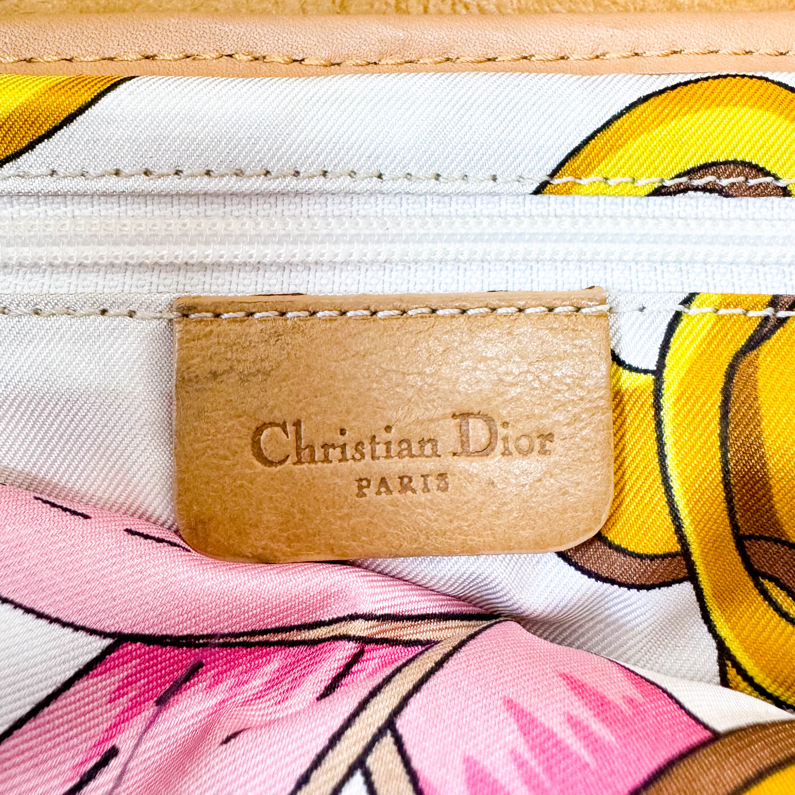 Saddle Caramel Brown Leather with White Details Handle Bag