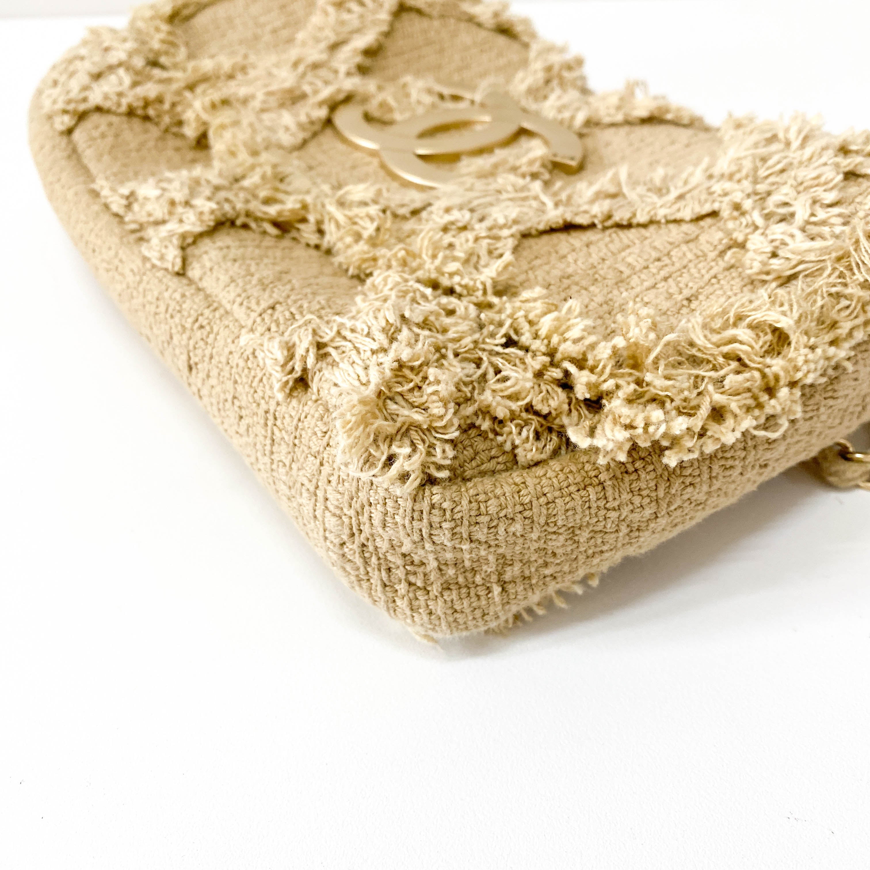 2009 Small Crochet Flap Shoulder Bag