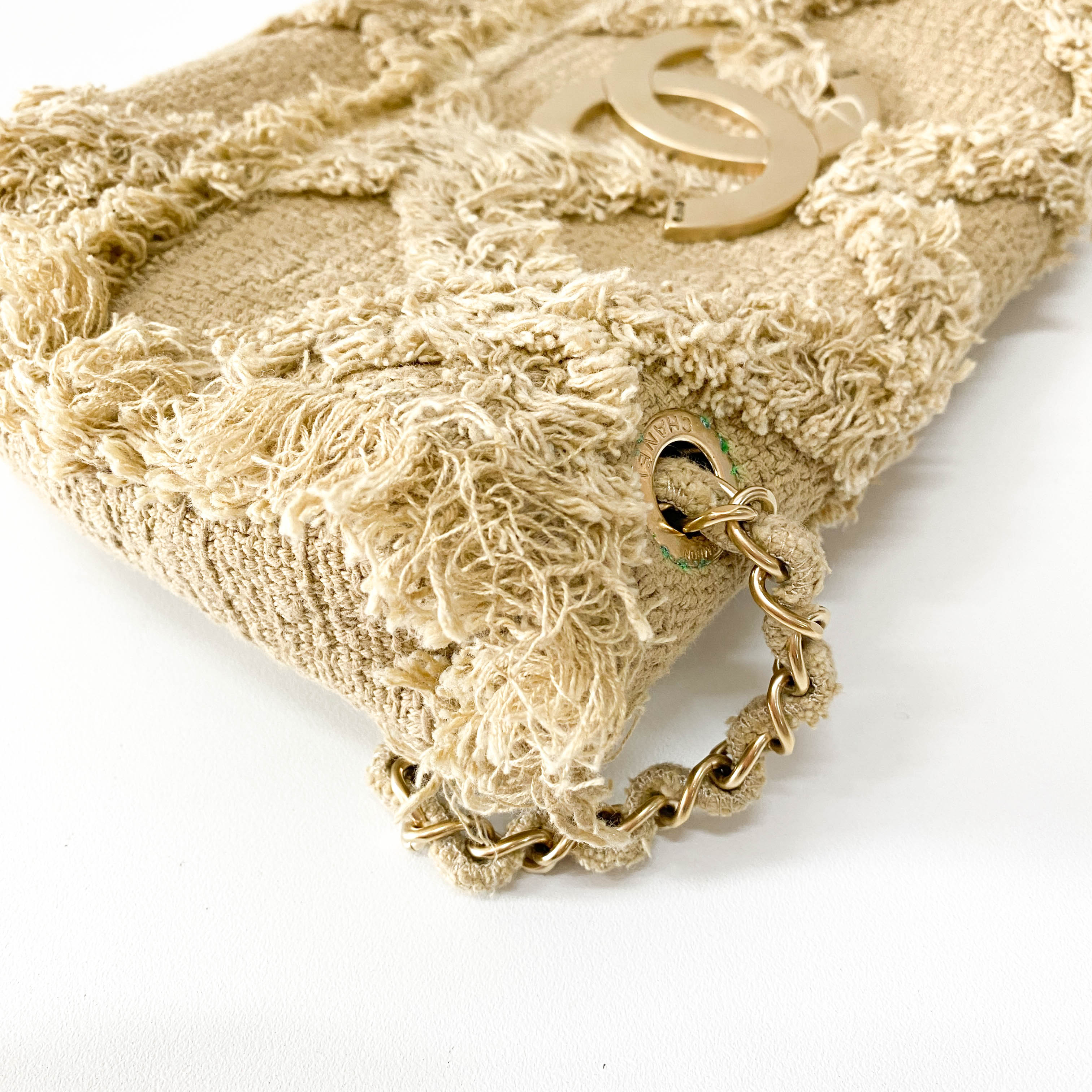 2009 Small Crochet Flap Shoulder Bag