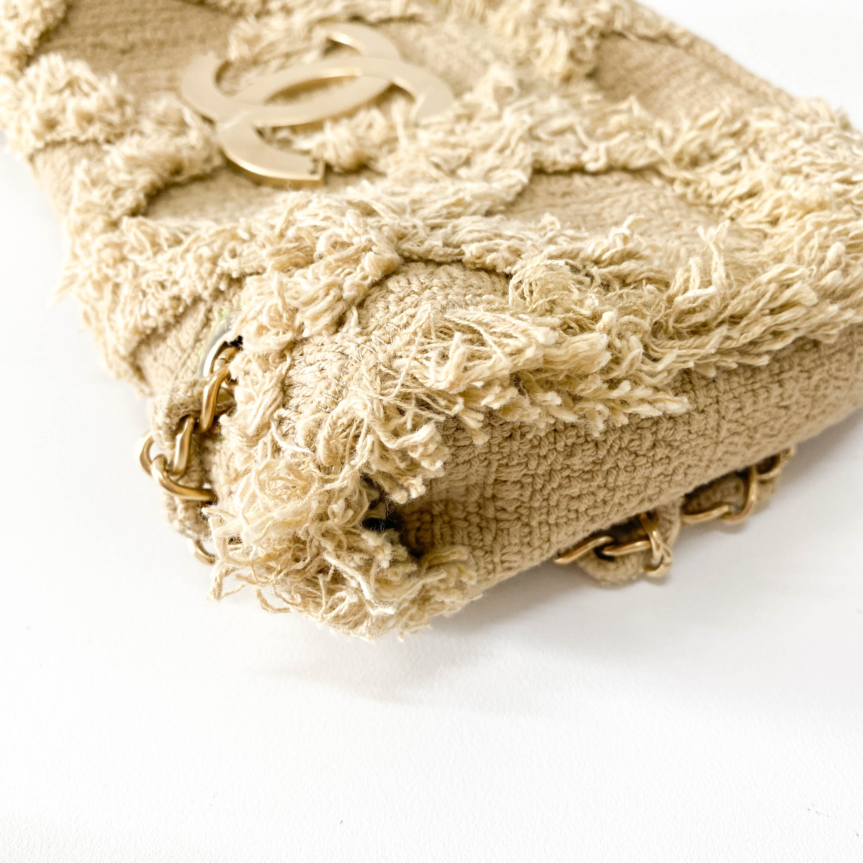 2009 Small Crochet Flap Shoulder Bag