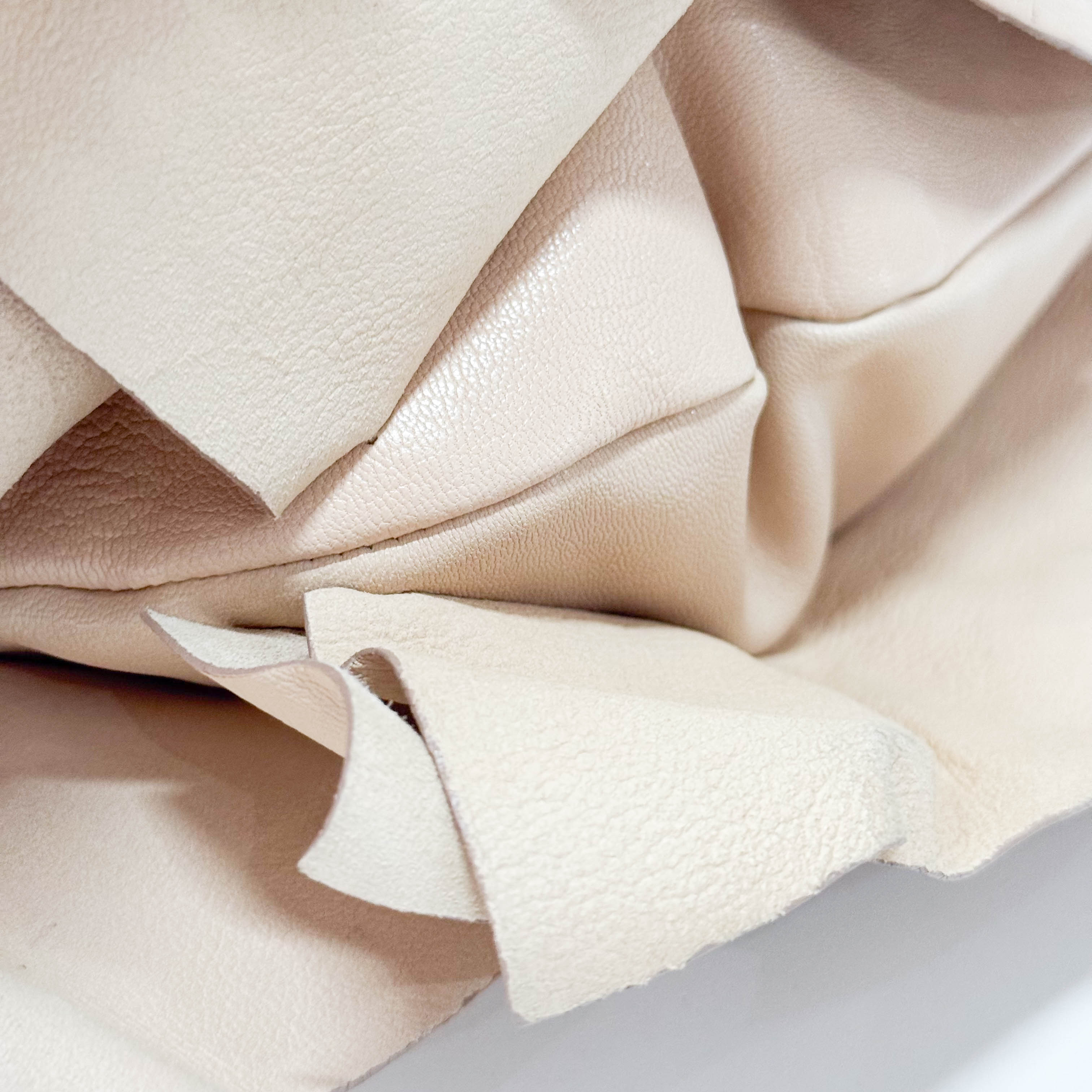 Saint Tropez Pink Calfskin Leather Shoulder Bag