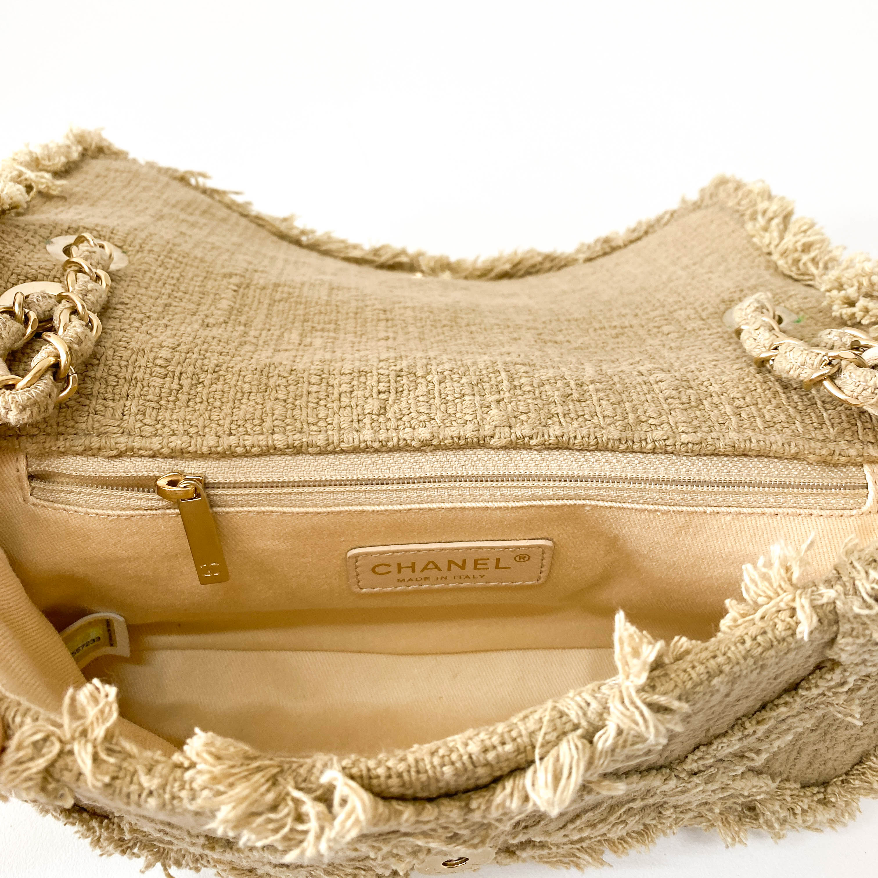 2009 Small Crochet Flap Shoulder Bag