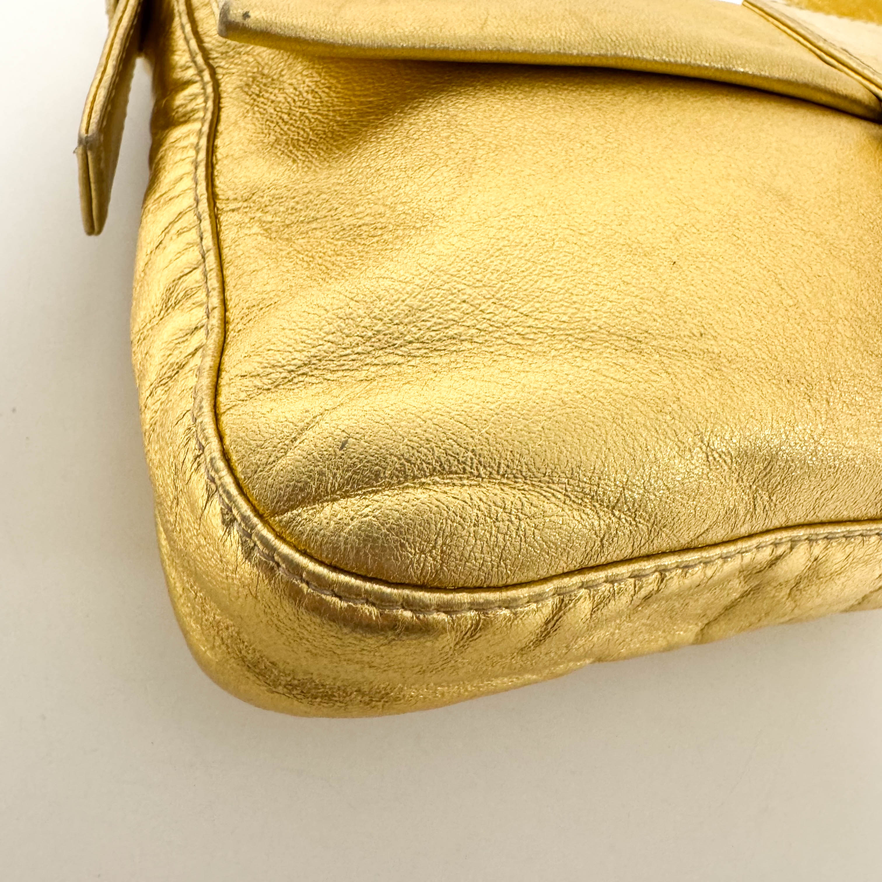 Baguette Gold Leather Shoulder Bag