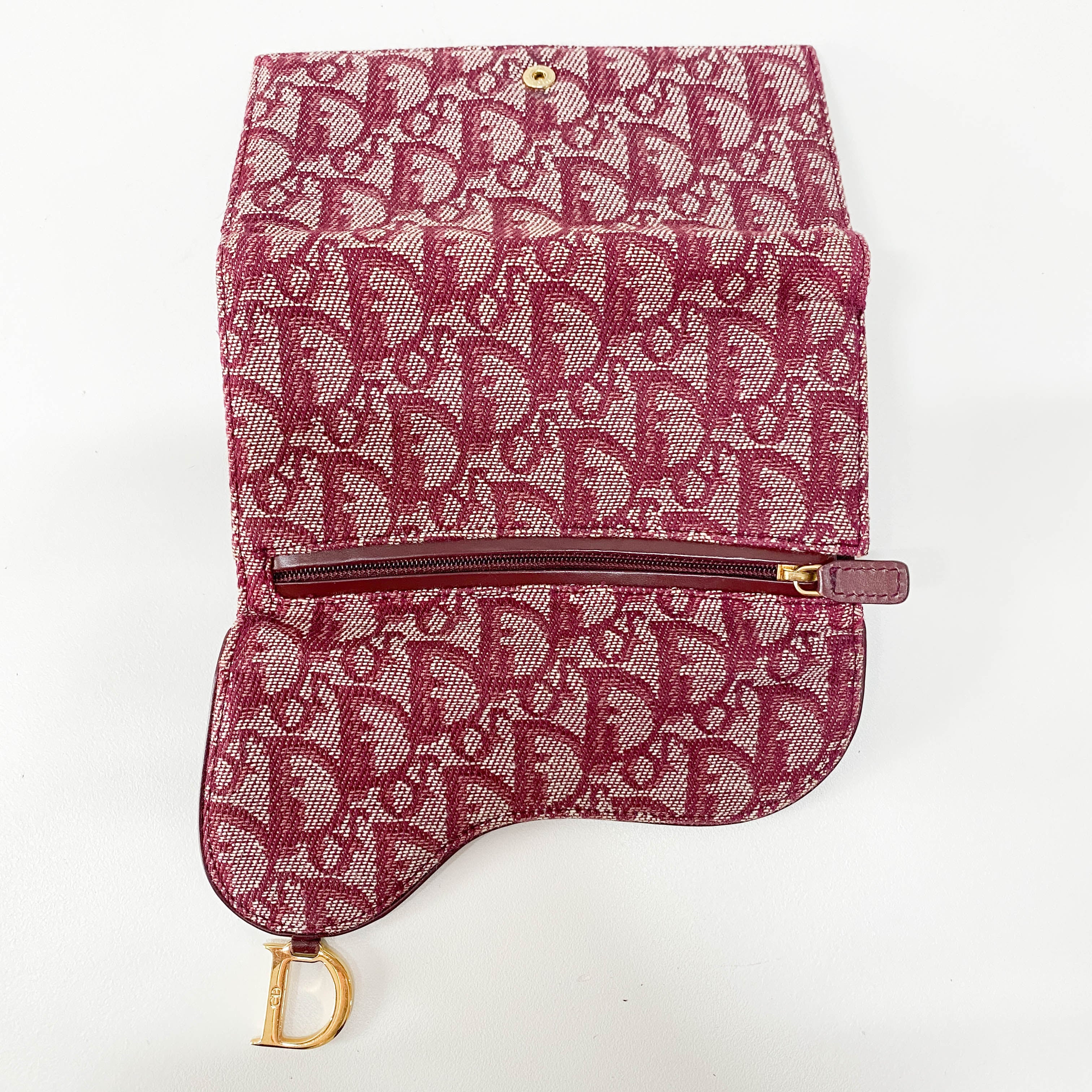 Vintage Red Trotter Wallet