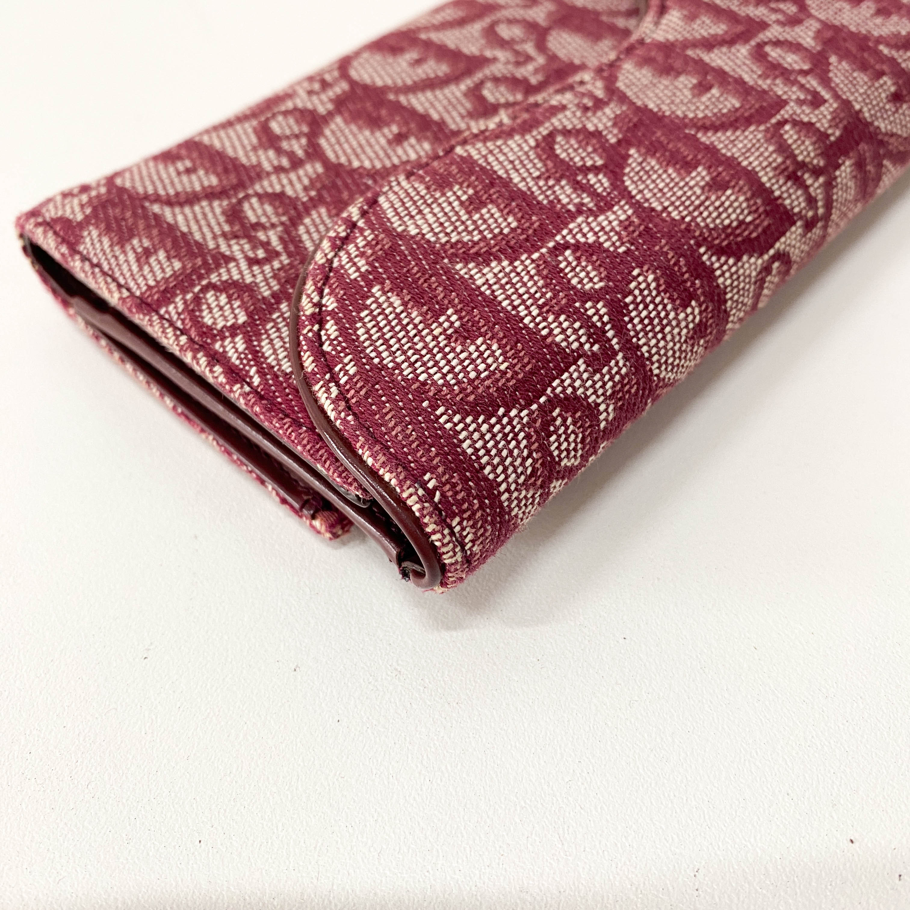 Vintage Red Trotter Wallet