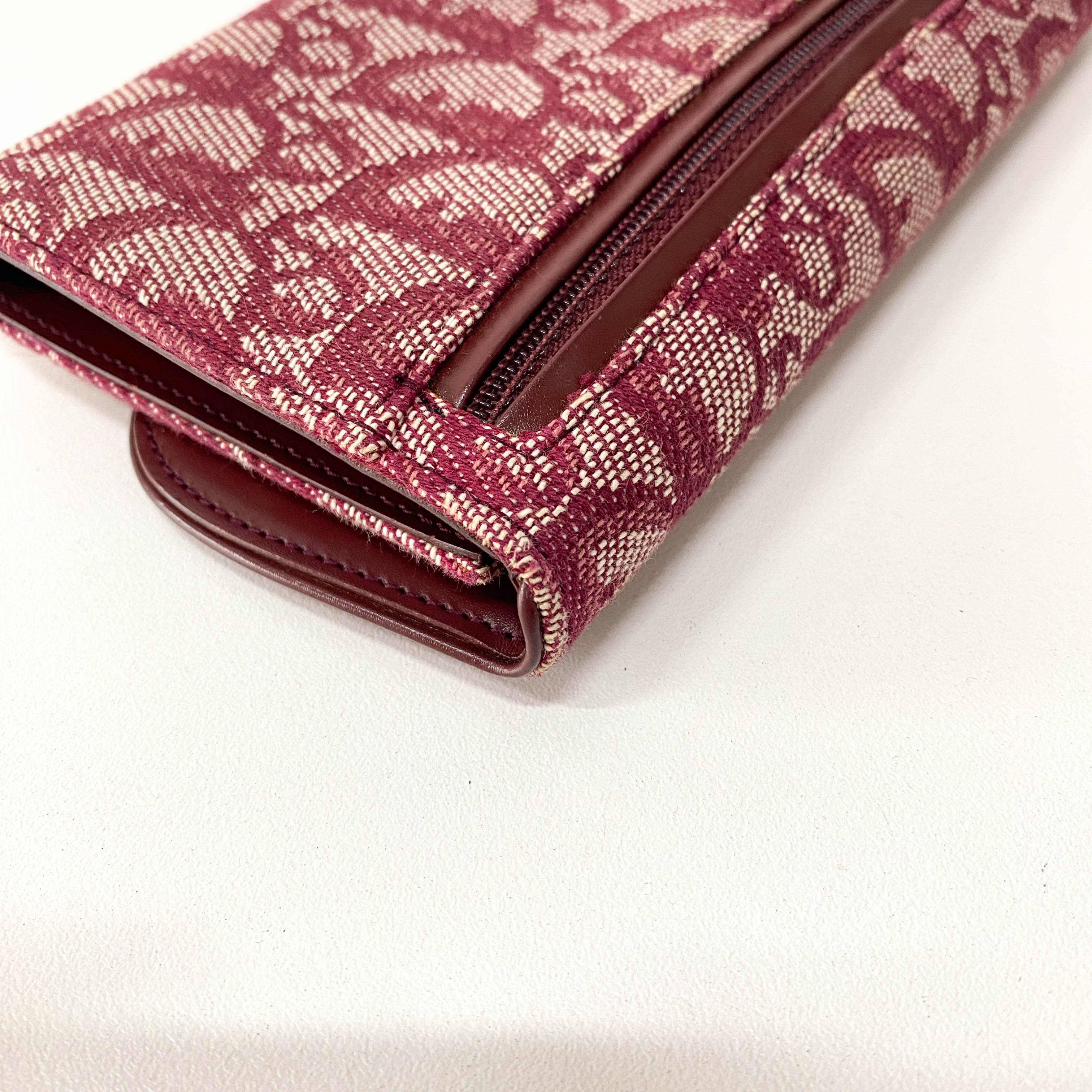 Vintage Red Trotter Wallet