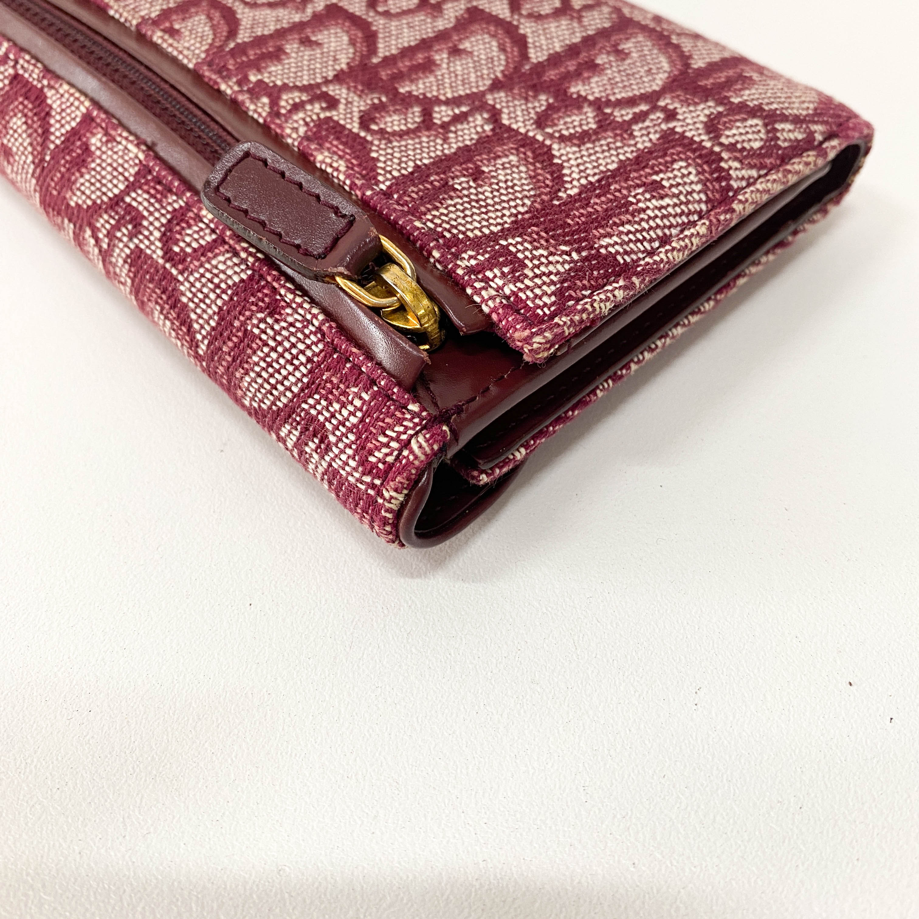 Vintage Red Trotter Wallet