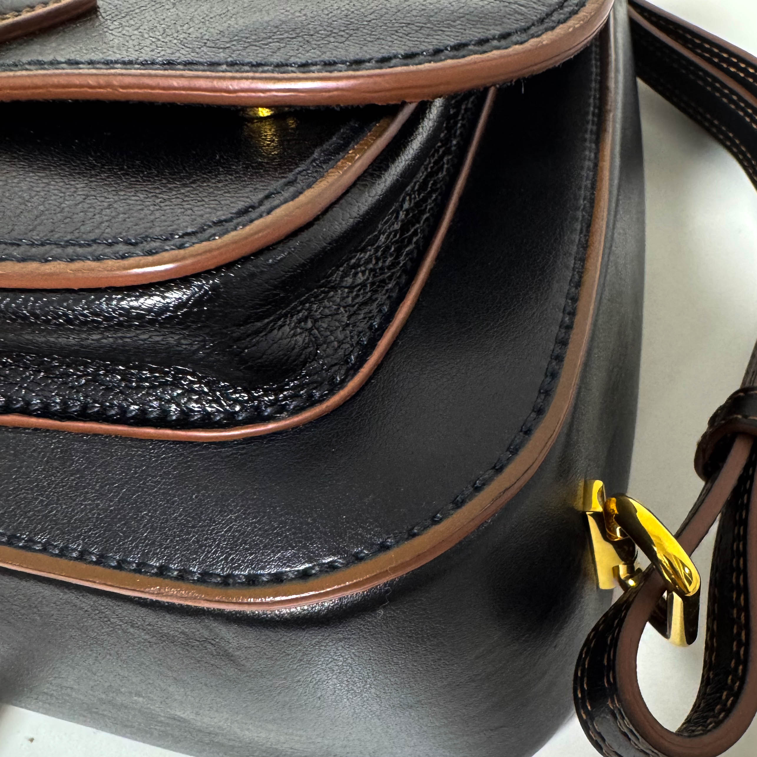 Archive Brown Leather Gold Chain Shoulder Bag