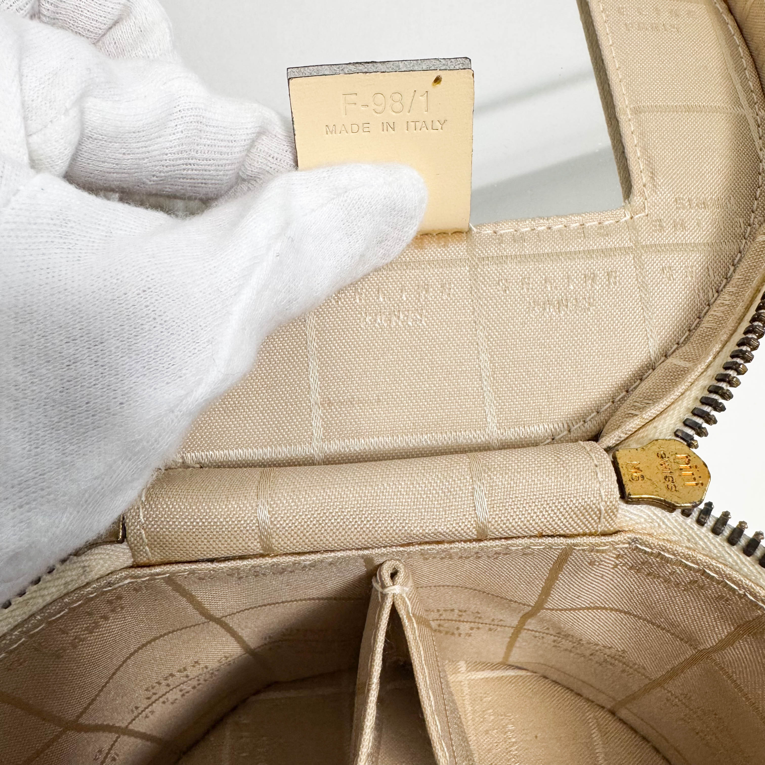 Vintage Vanity Gold Handle bag