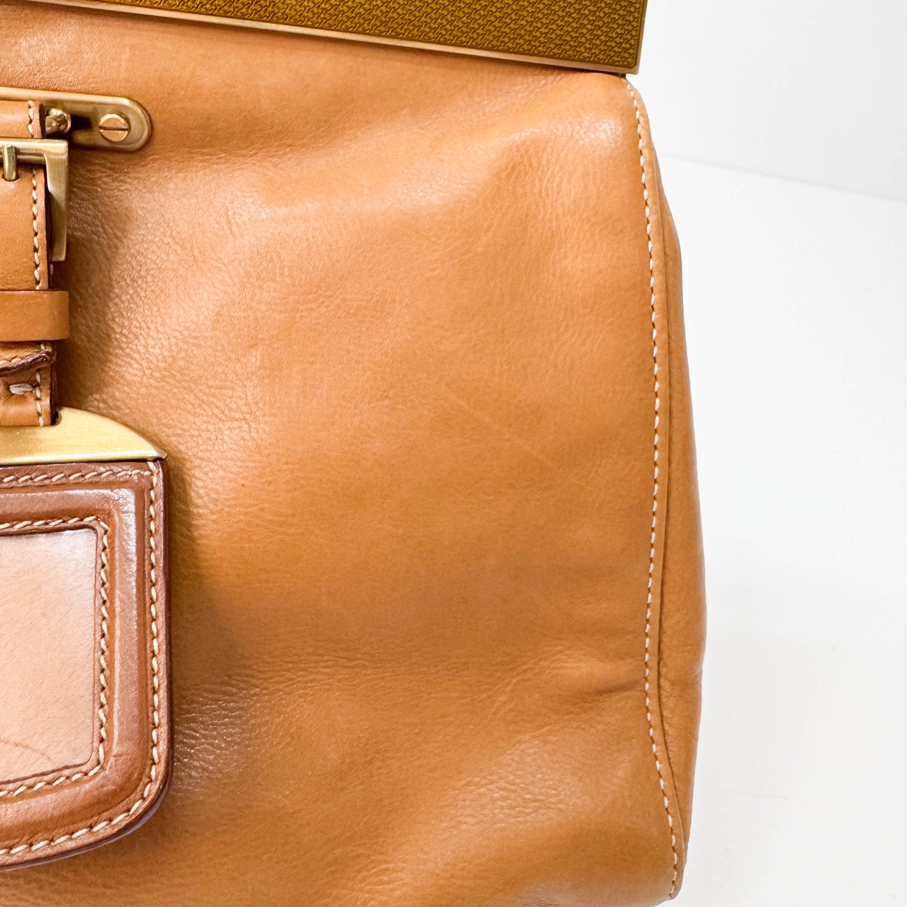 Brown Leather Gold Chain Shoulder Bag