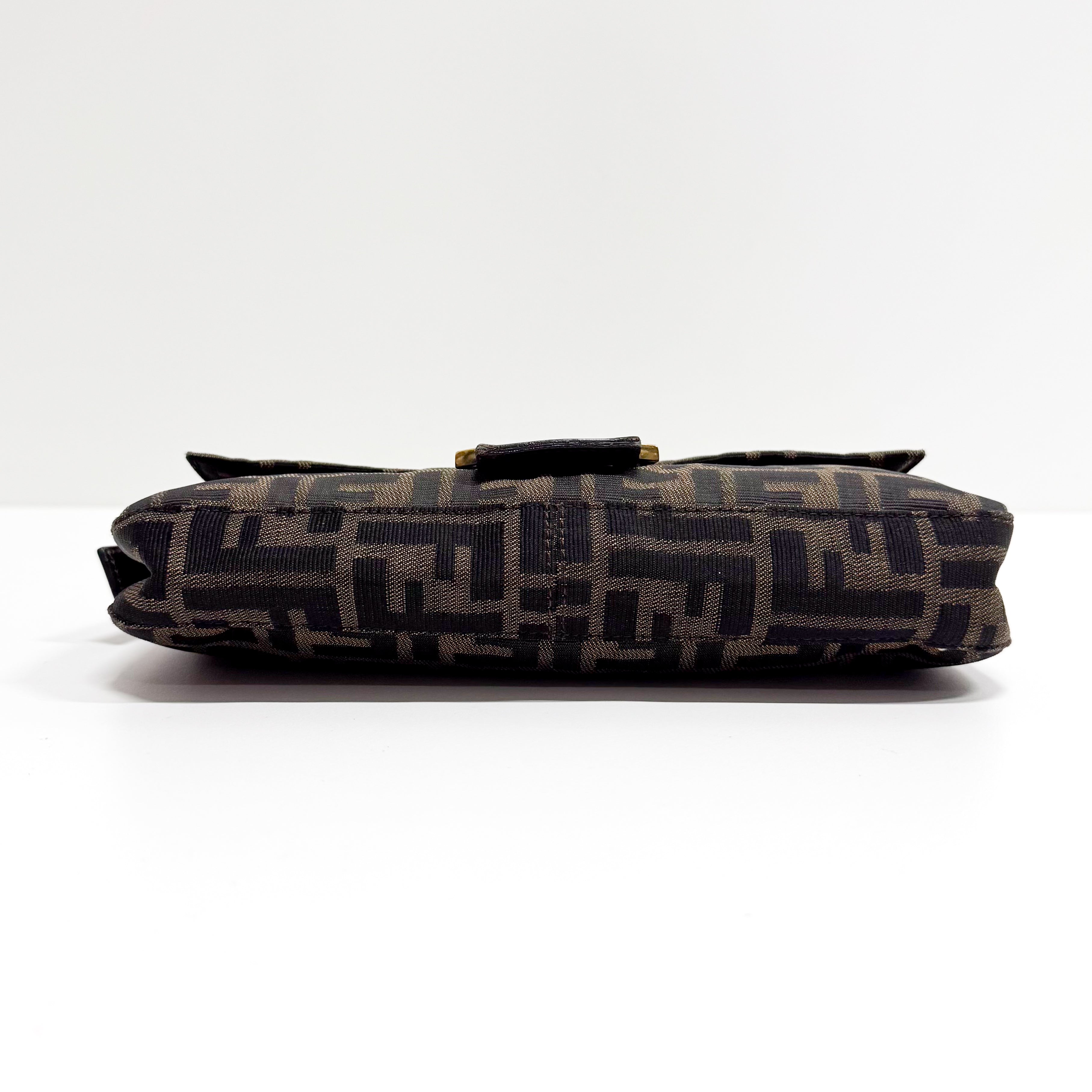 Zucca Baguette Brown Canvas Shoulder Bag