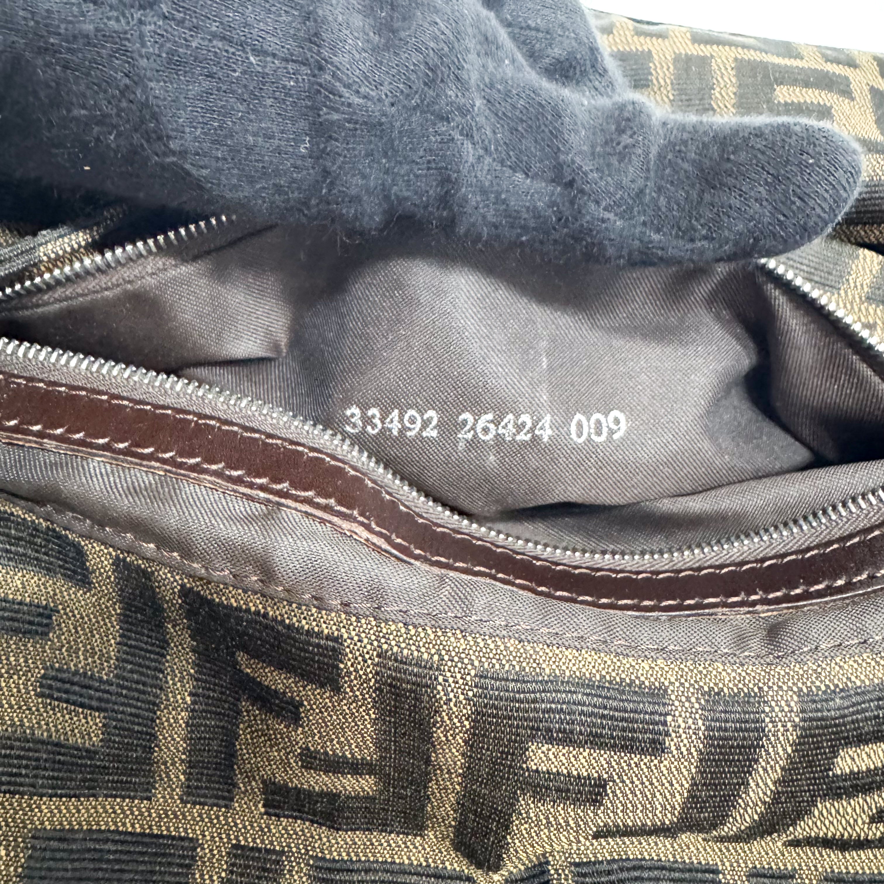 Zucca Baguette Brown Canvas Shoulder Bag