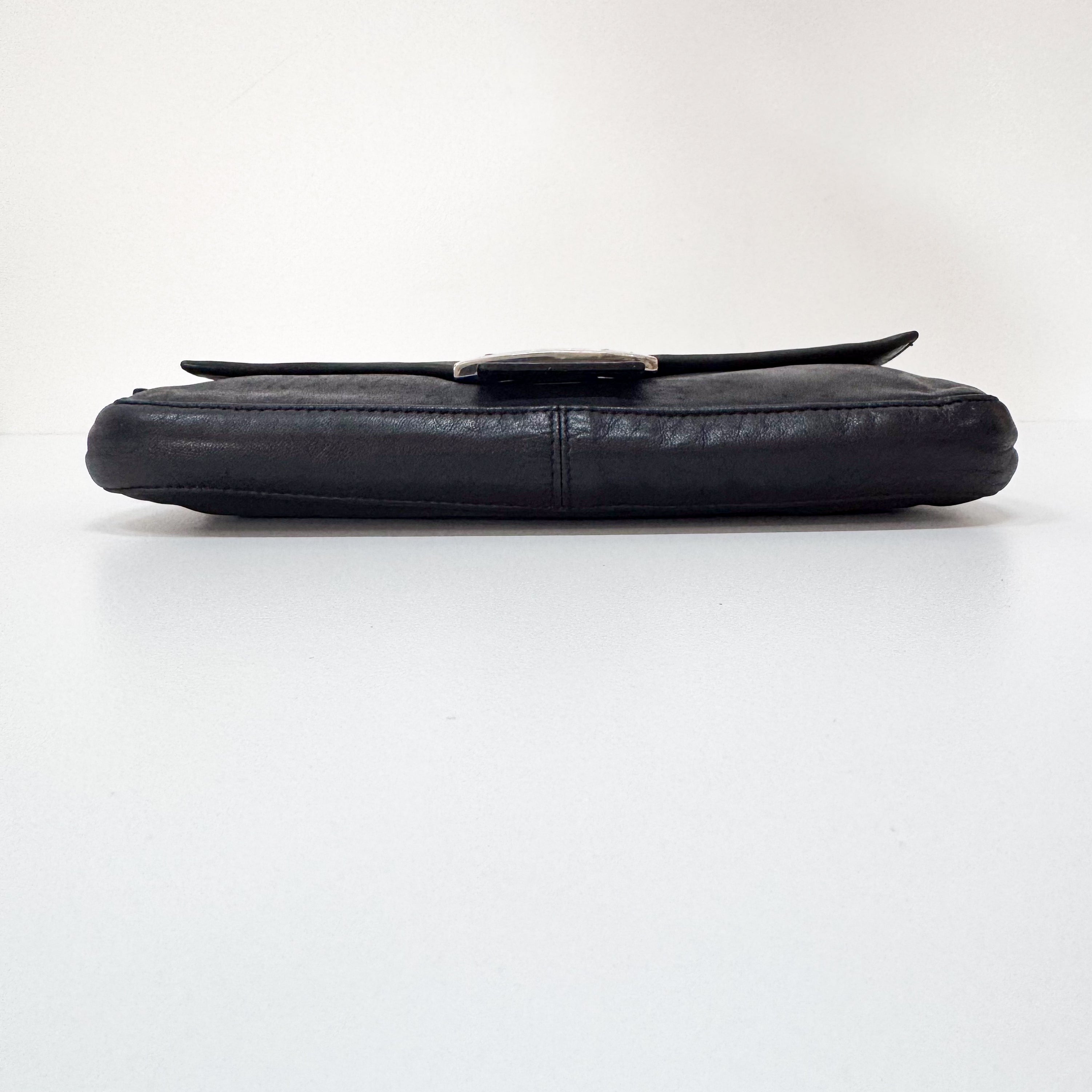 Baguette Black Leather Shoulder Bag