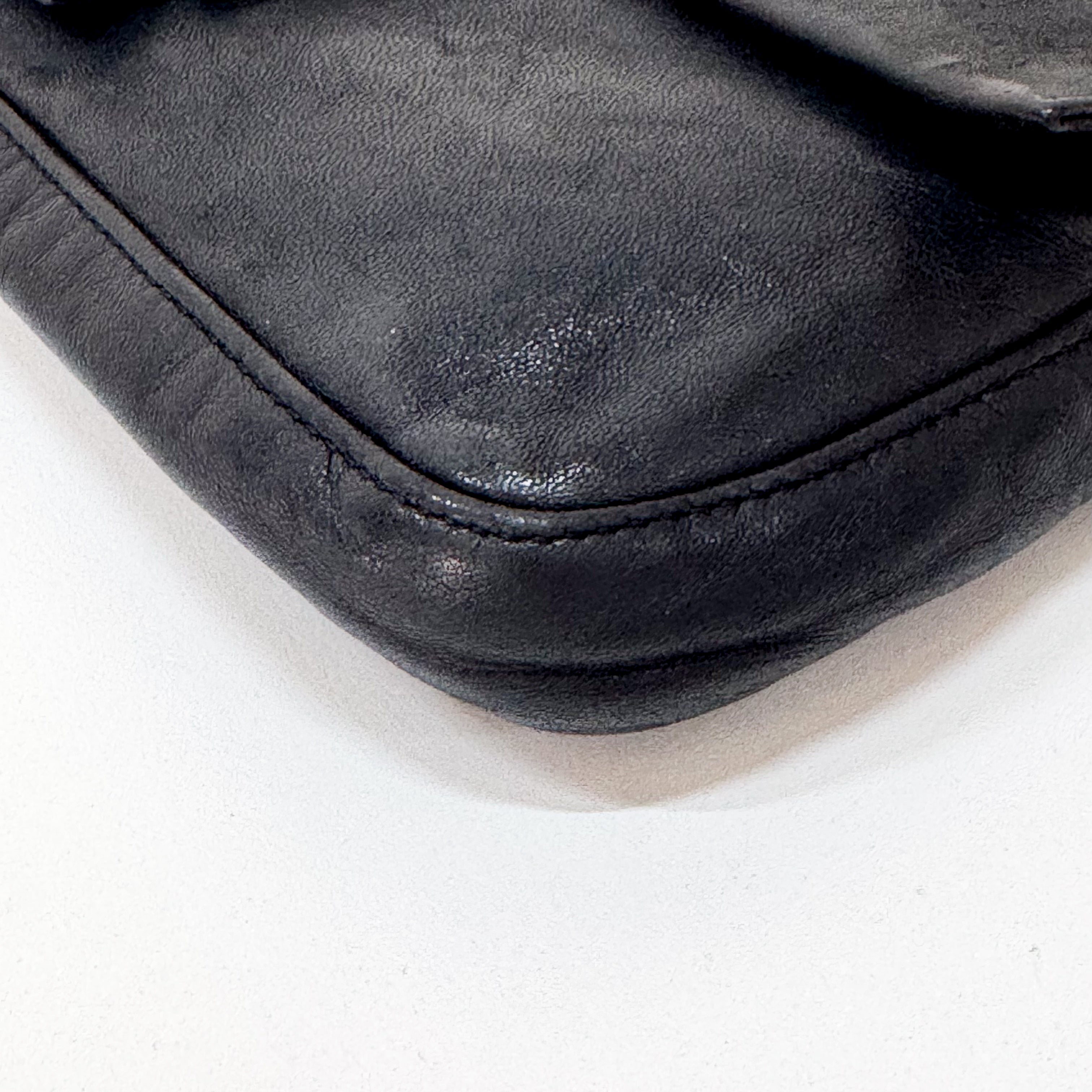 Baguette Black Leather Shoulder Bag