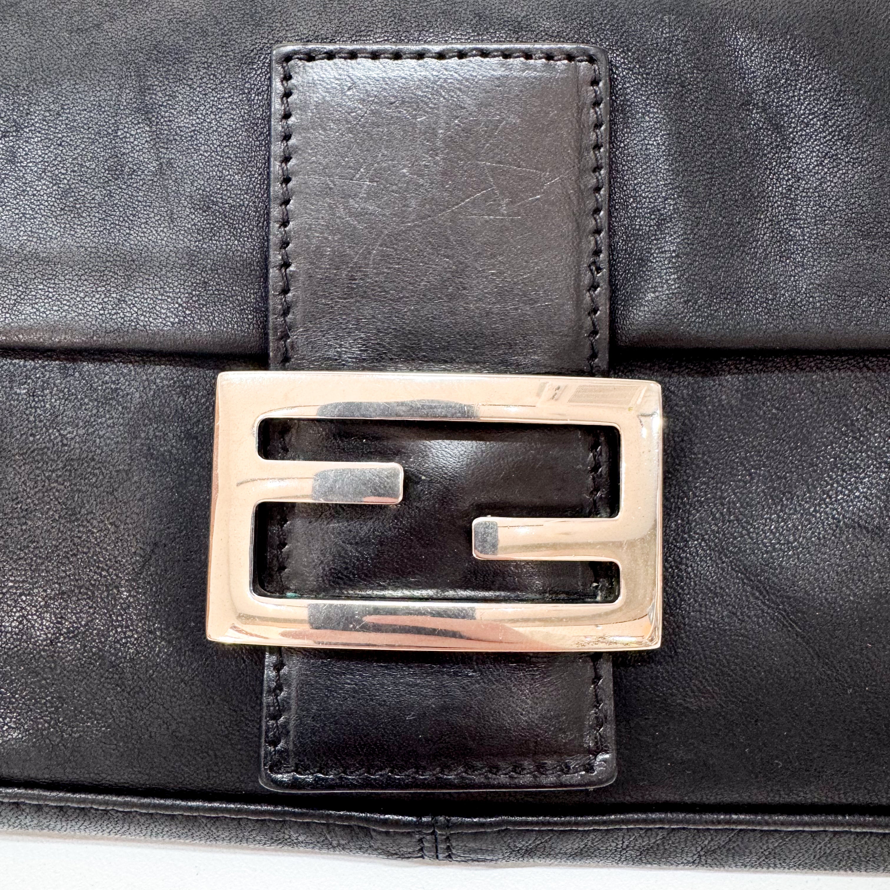 Baguette Black Leather Shoulder Bag
