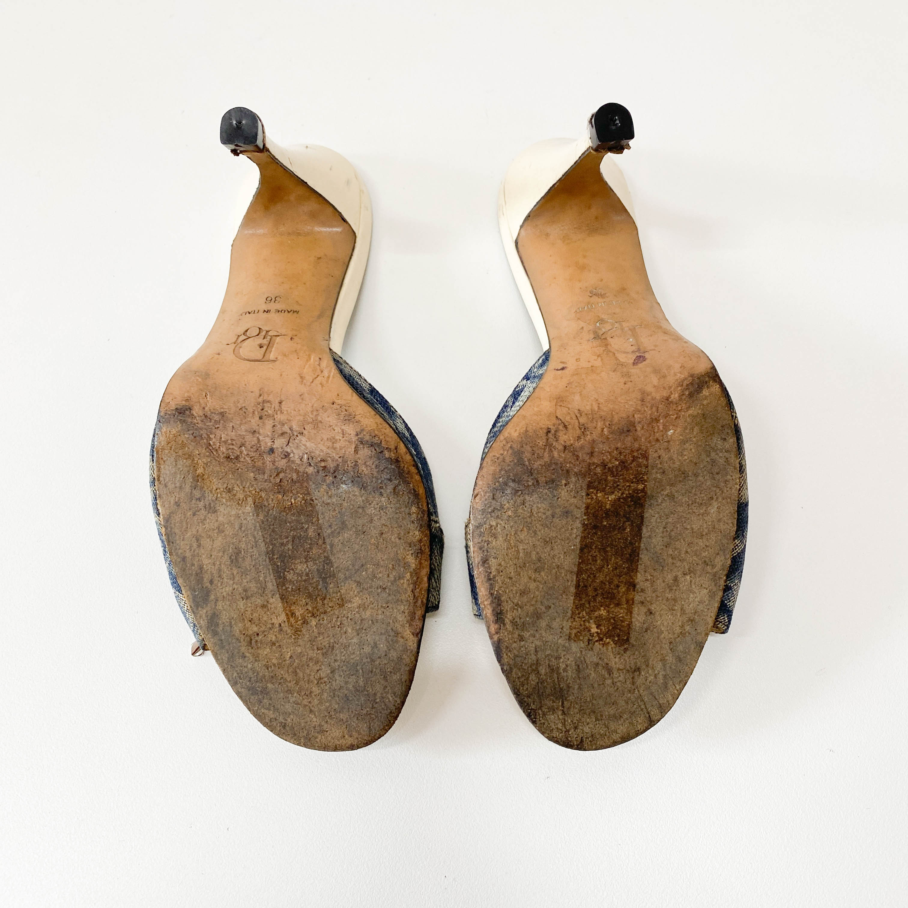 Vintage Navy Trotter Heels SIZE 36