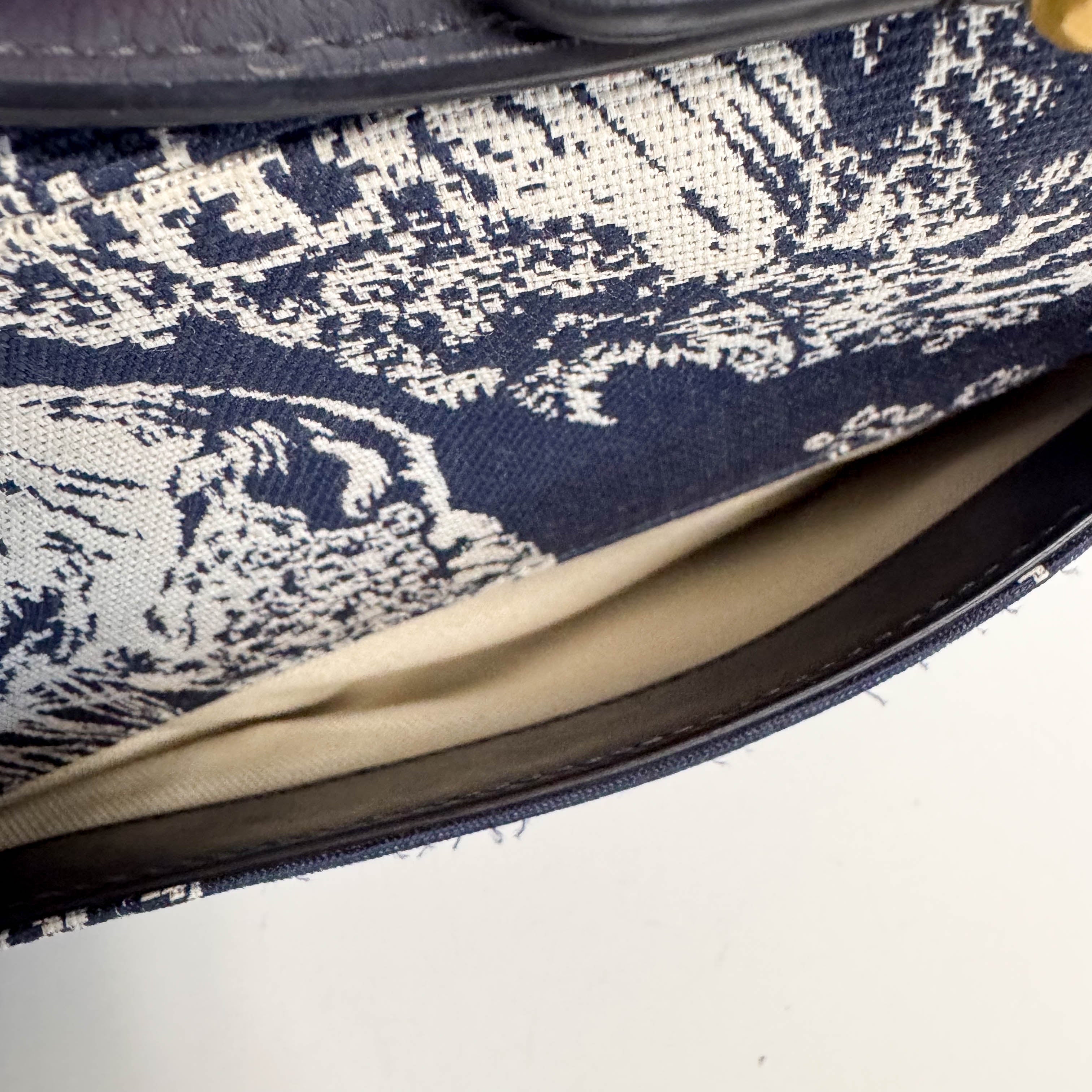 Saddle Bag Toile DE Jouy Reverse Jacquard