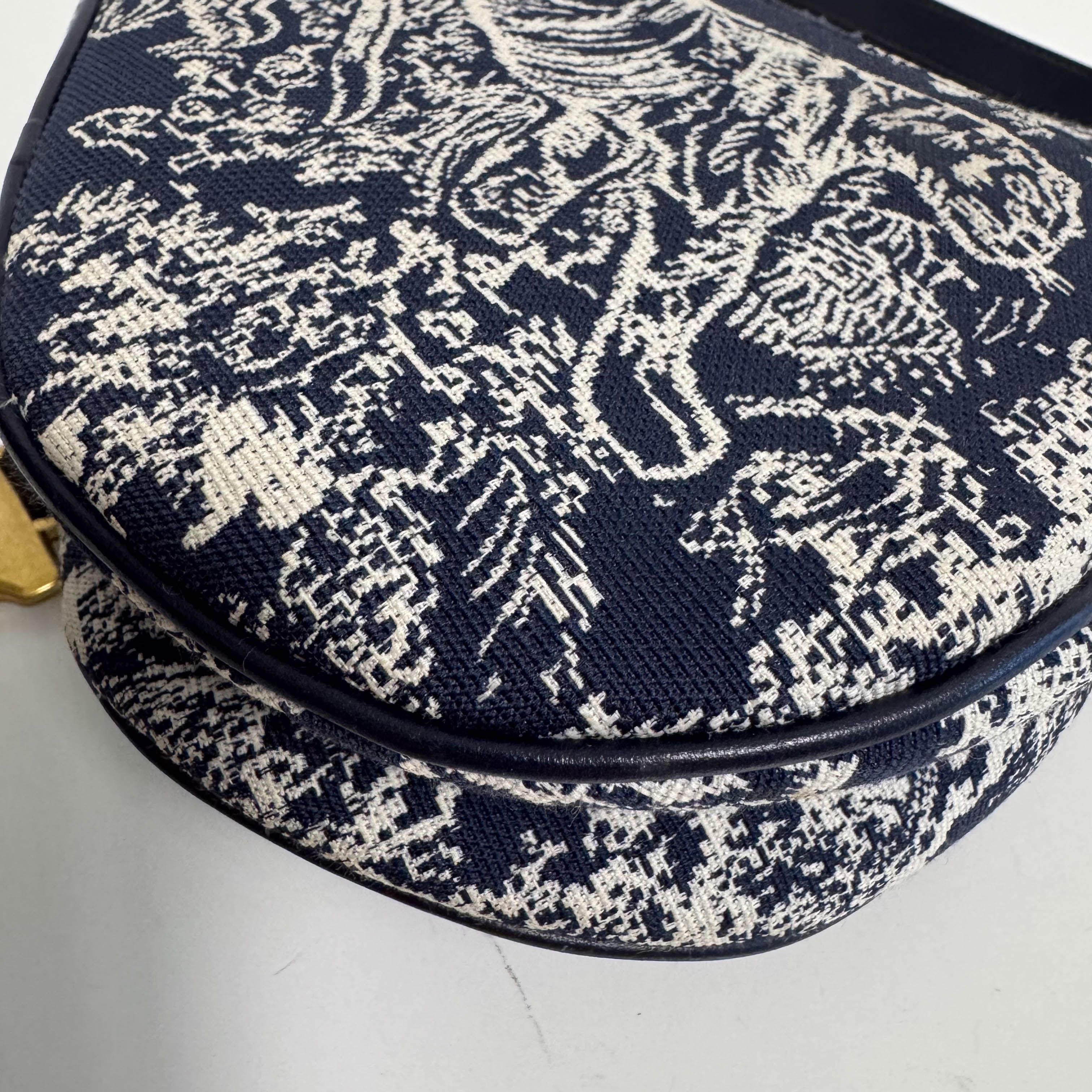 Saddle Bag Toile DE Jouy Reverse Jacquard