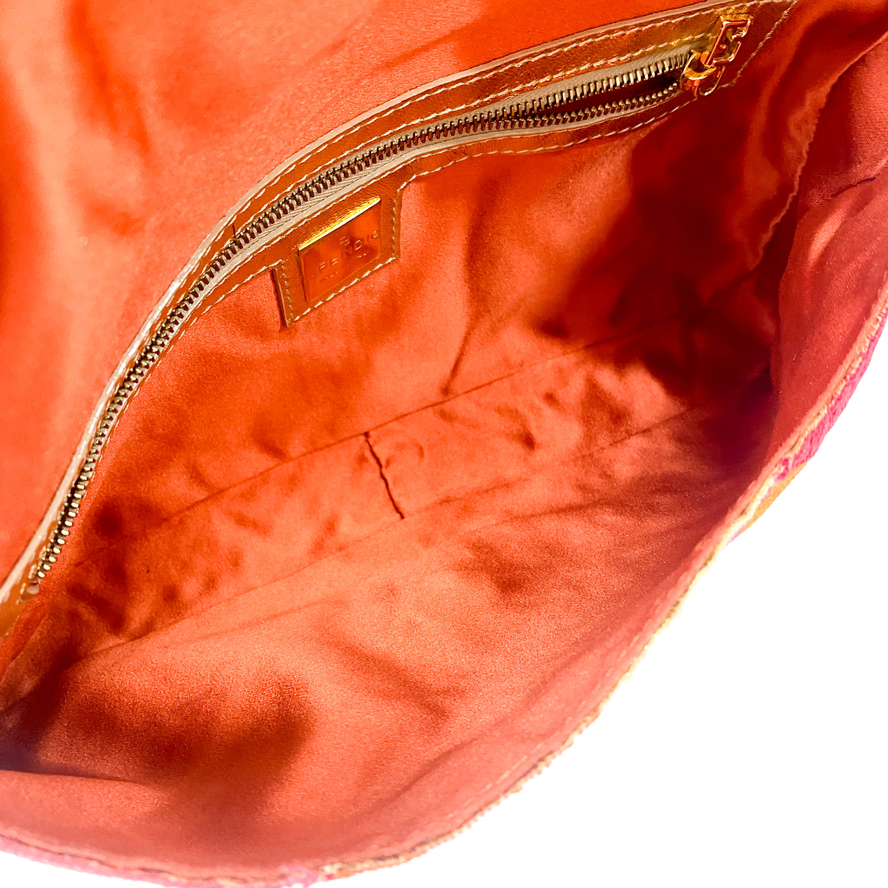 Baguette Patchwork Gold/ Pink/ Orange/ Red Embroidered Silk Gold Hardware Shoulder Bag