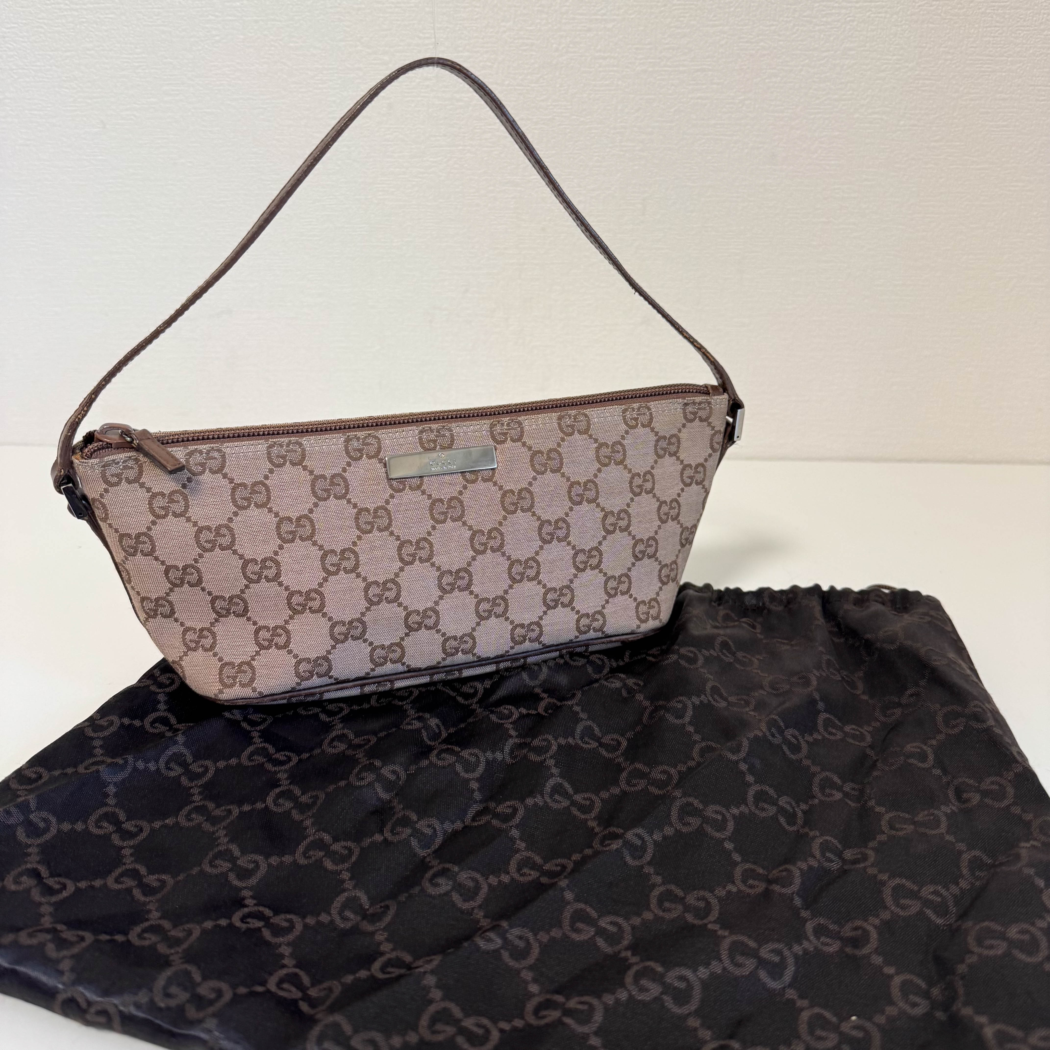 Brown GG Canvas Hobo Pochette Bag