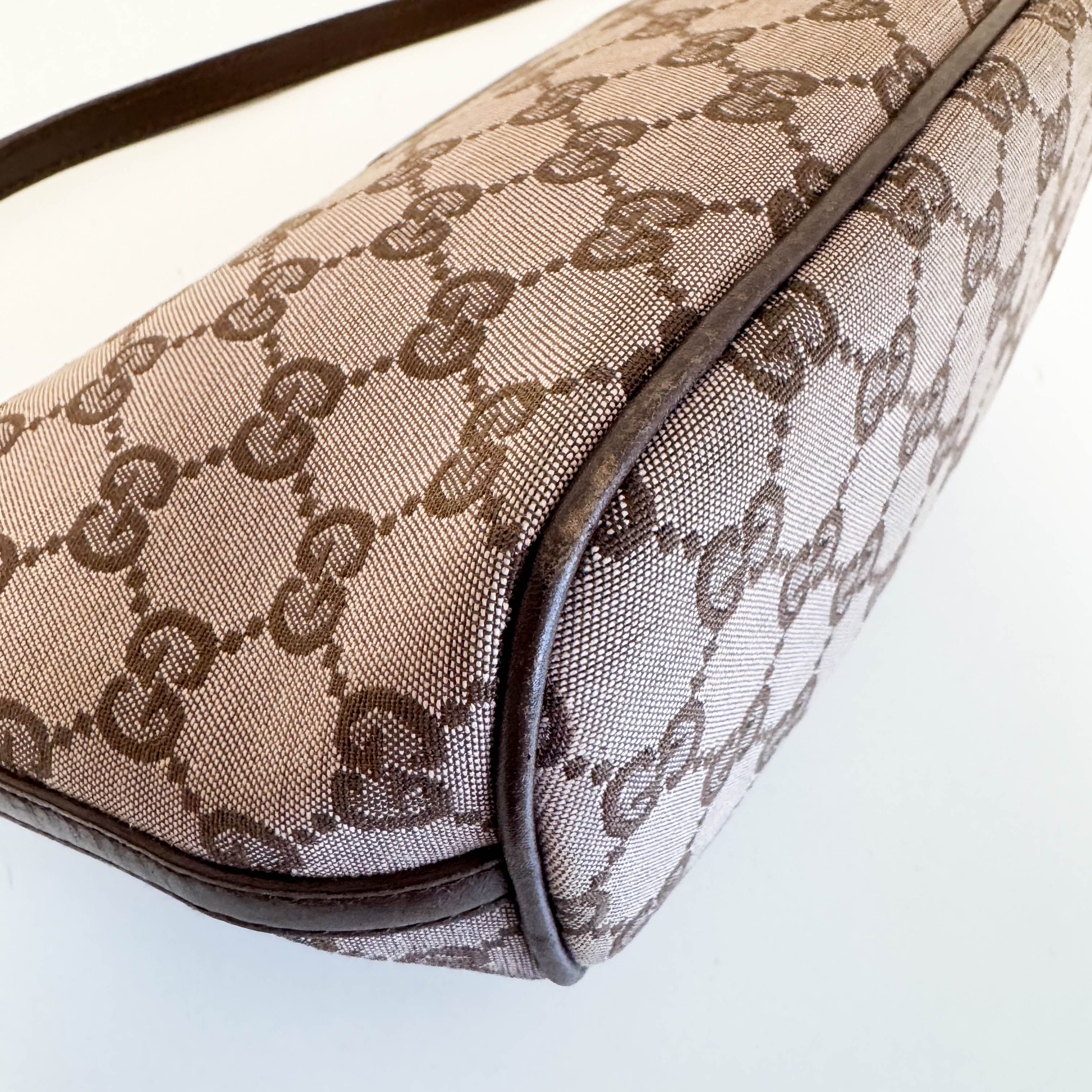 Brown GG Canvas Hobo Pochette Bag