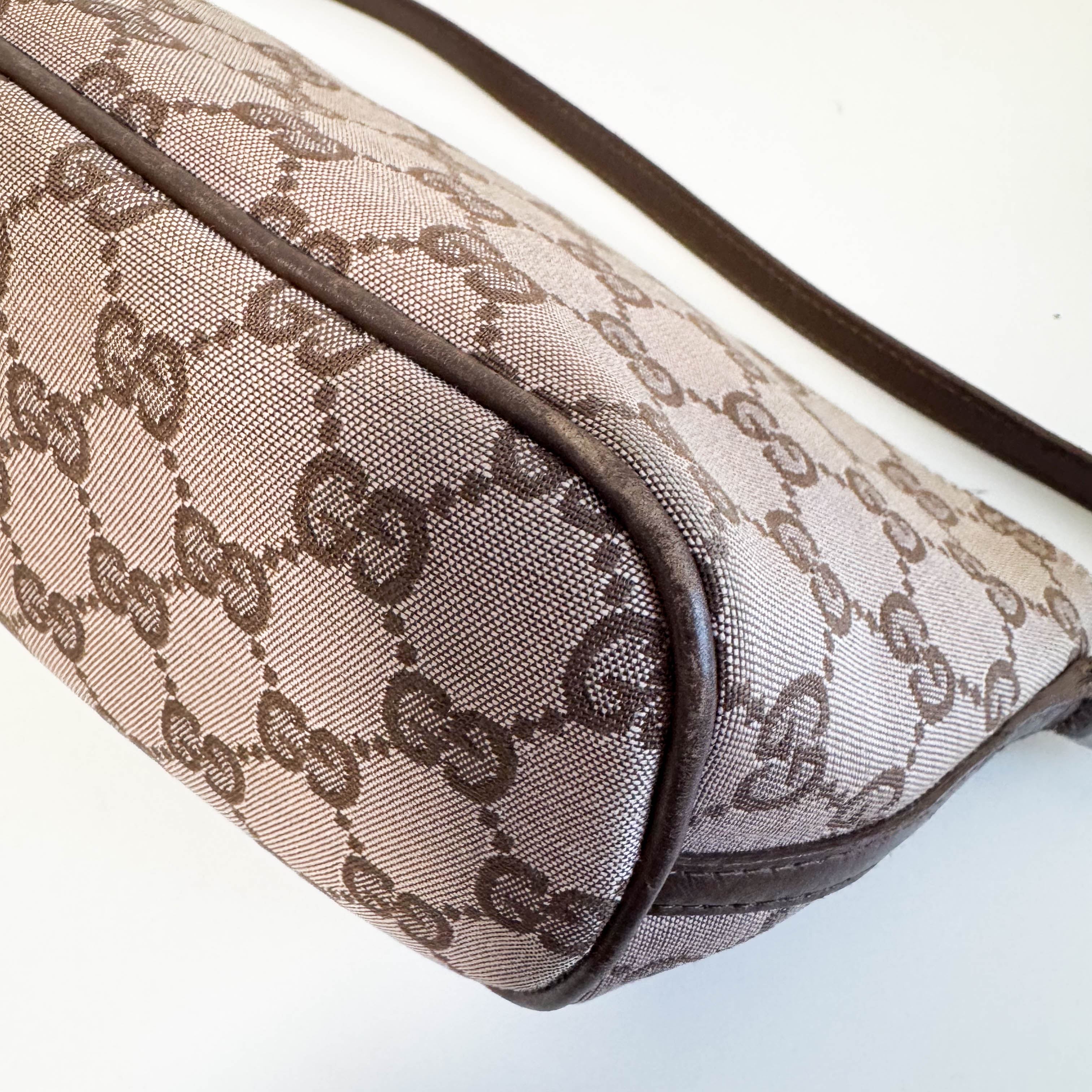 Brown GG Canvas Hobo Pochette Bag