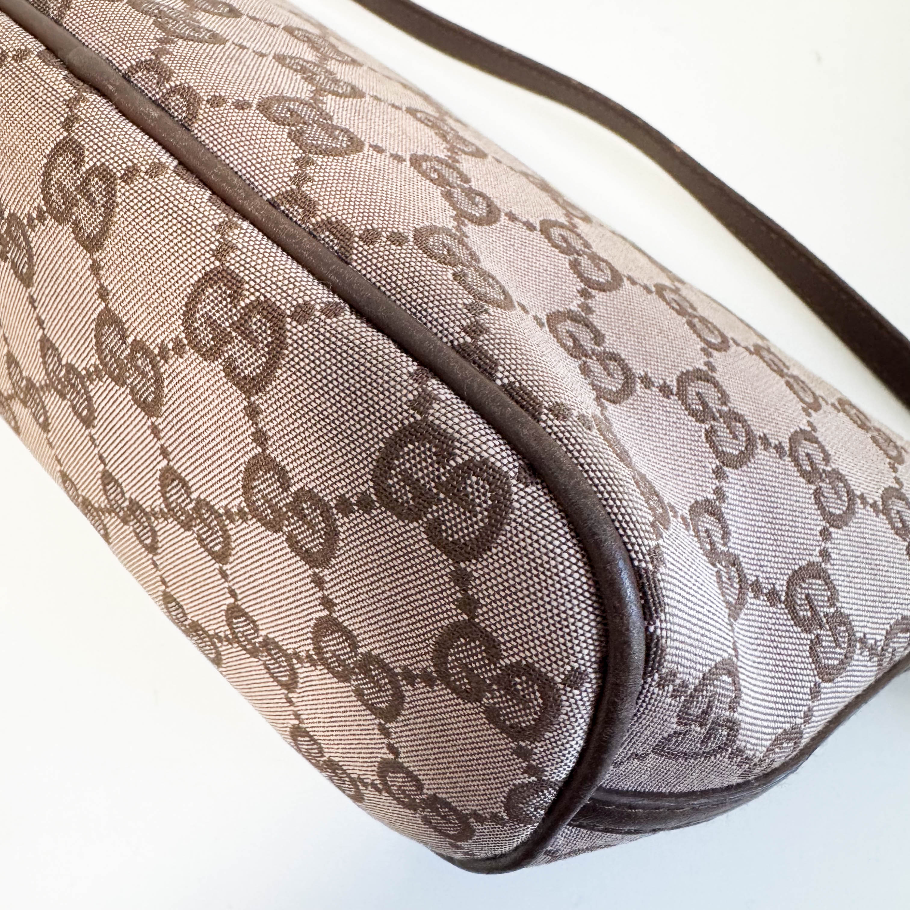 Brown GG Canvas Hobo Pochette Bag