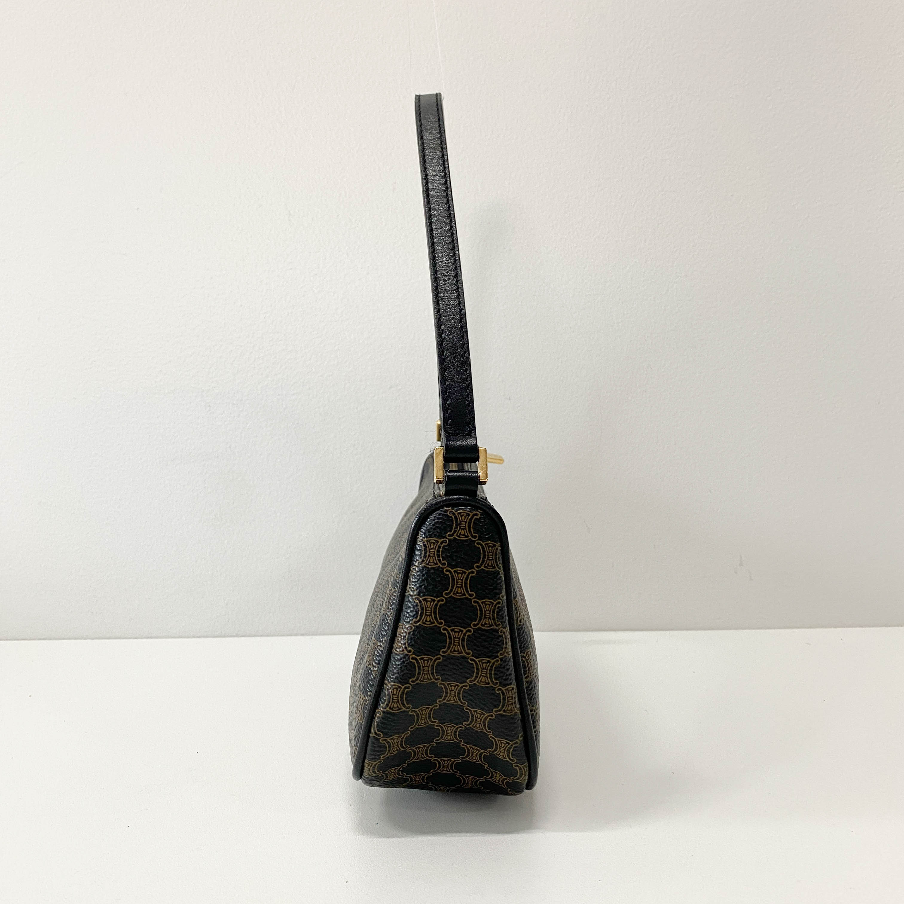 Macadam Triomphe Black Leather Shoulder Bag