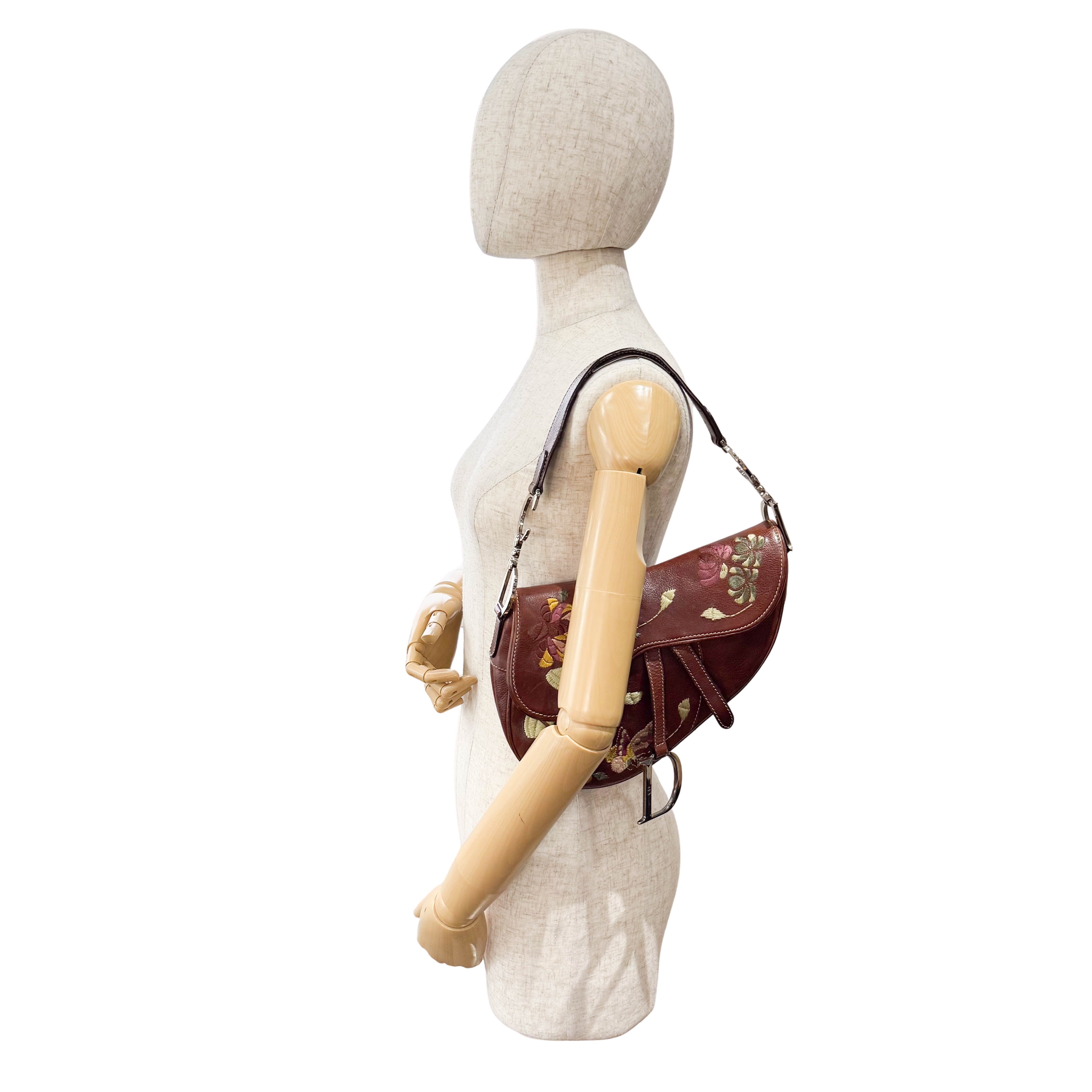 Limited Edition Saddle Brown Leather Flower Embroidered Shoulder Bag