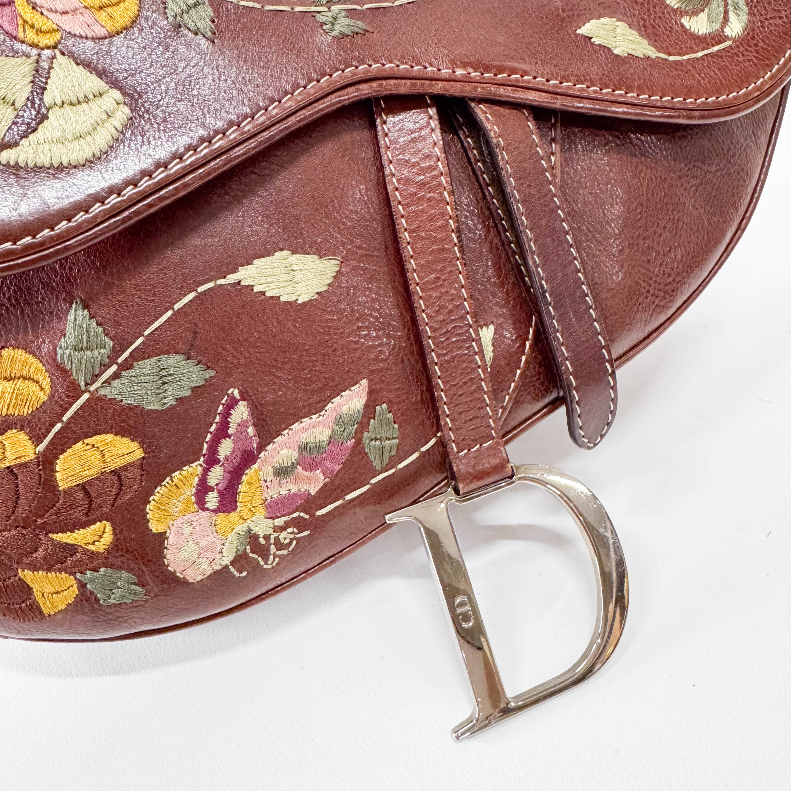 Limited Edition Saddle Brown Leather Flower Embroidered Shoulder Bag