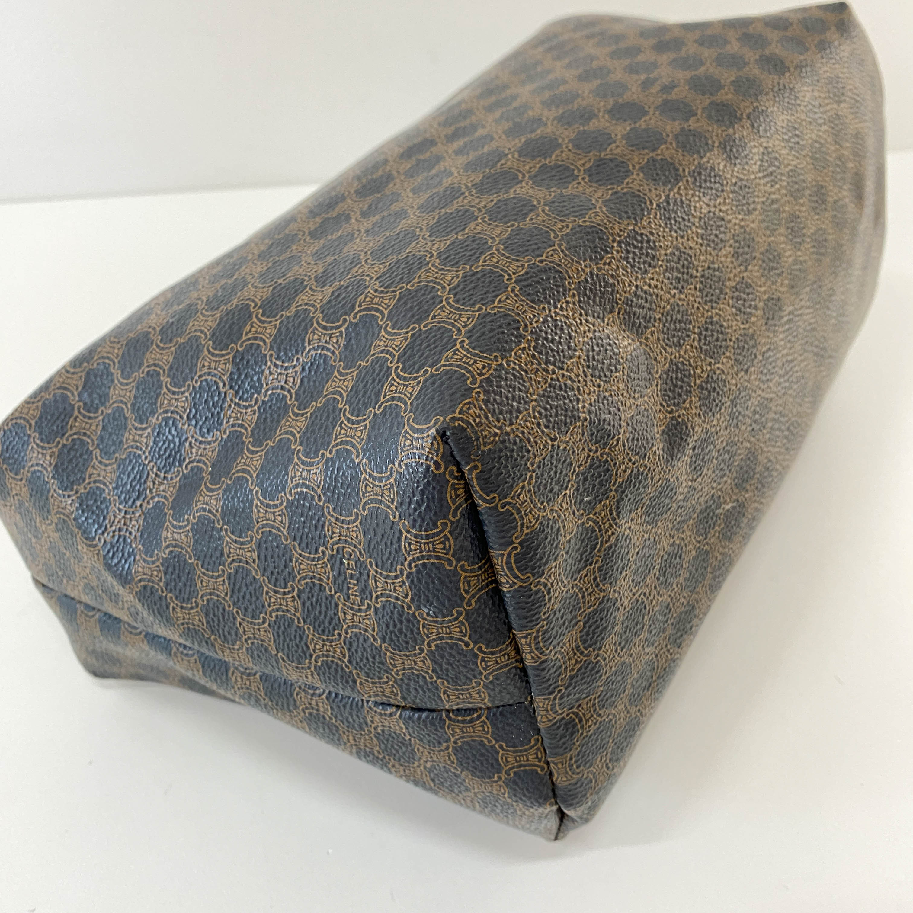 Black Macadam Triomphe Shoulder Pouch Bag