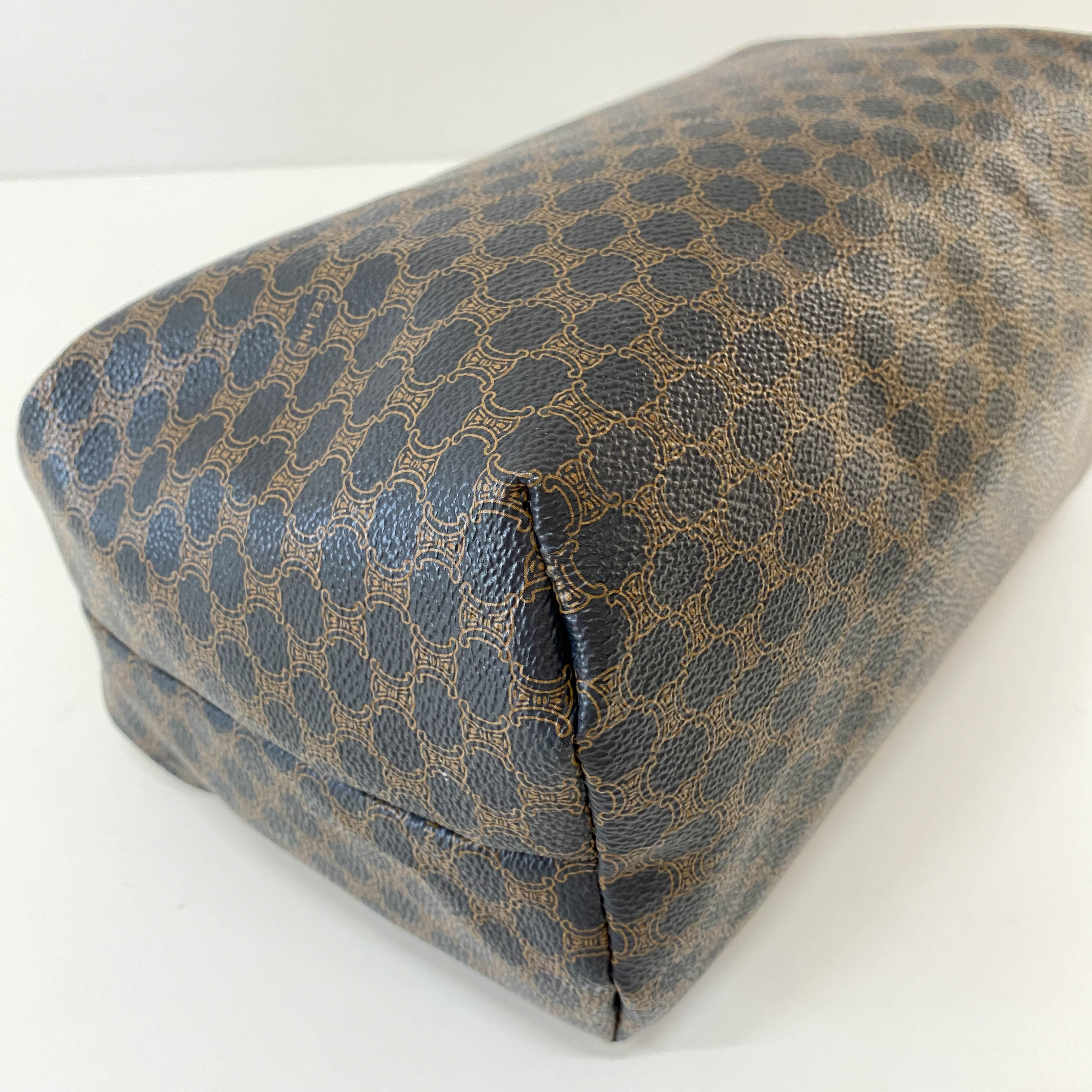 Black Macadam Triomphe Shoulder Pouch Bag