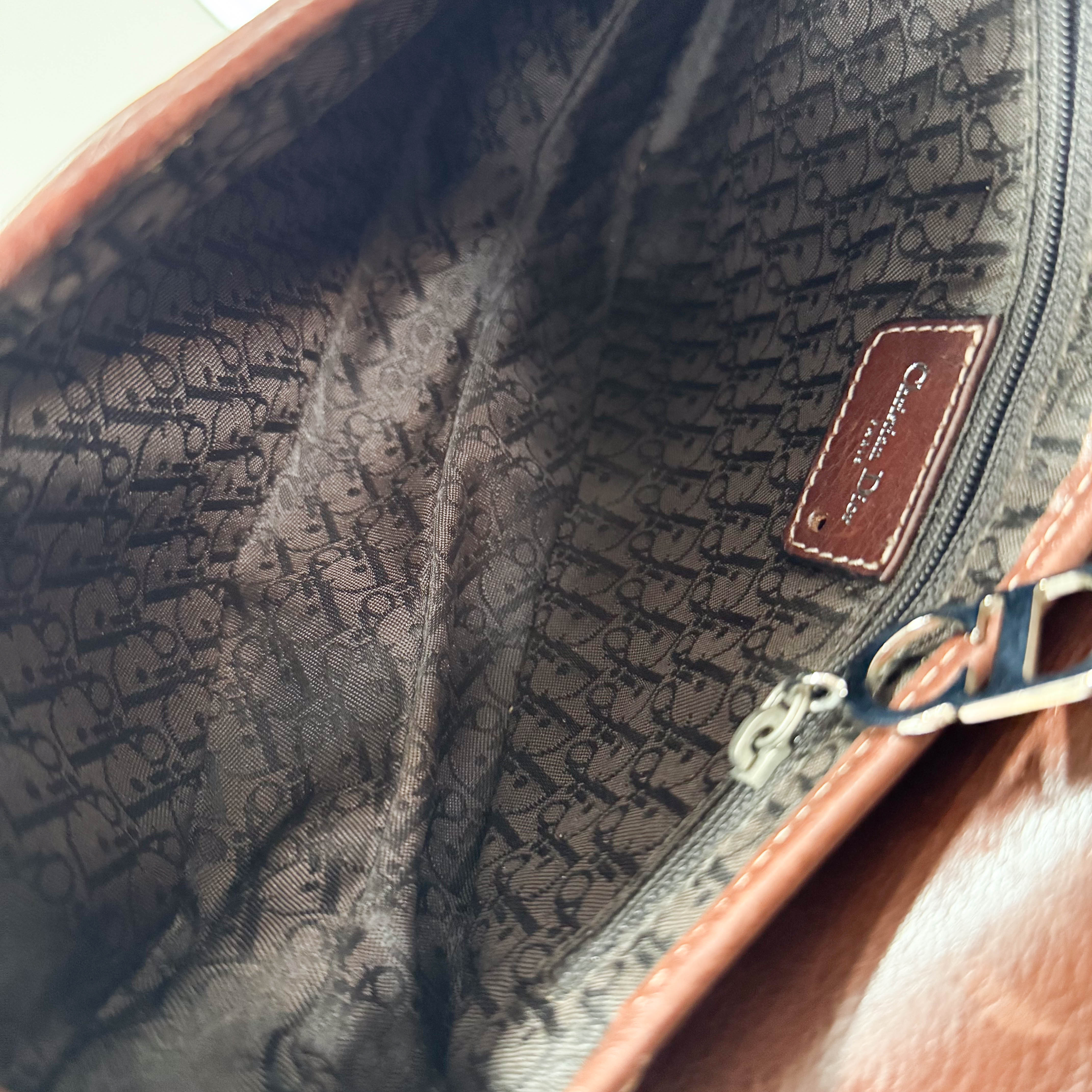 Limited Edition Saddle Brown Leather Flower Embroidered Shoulder Bag