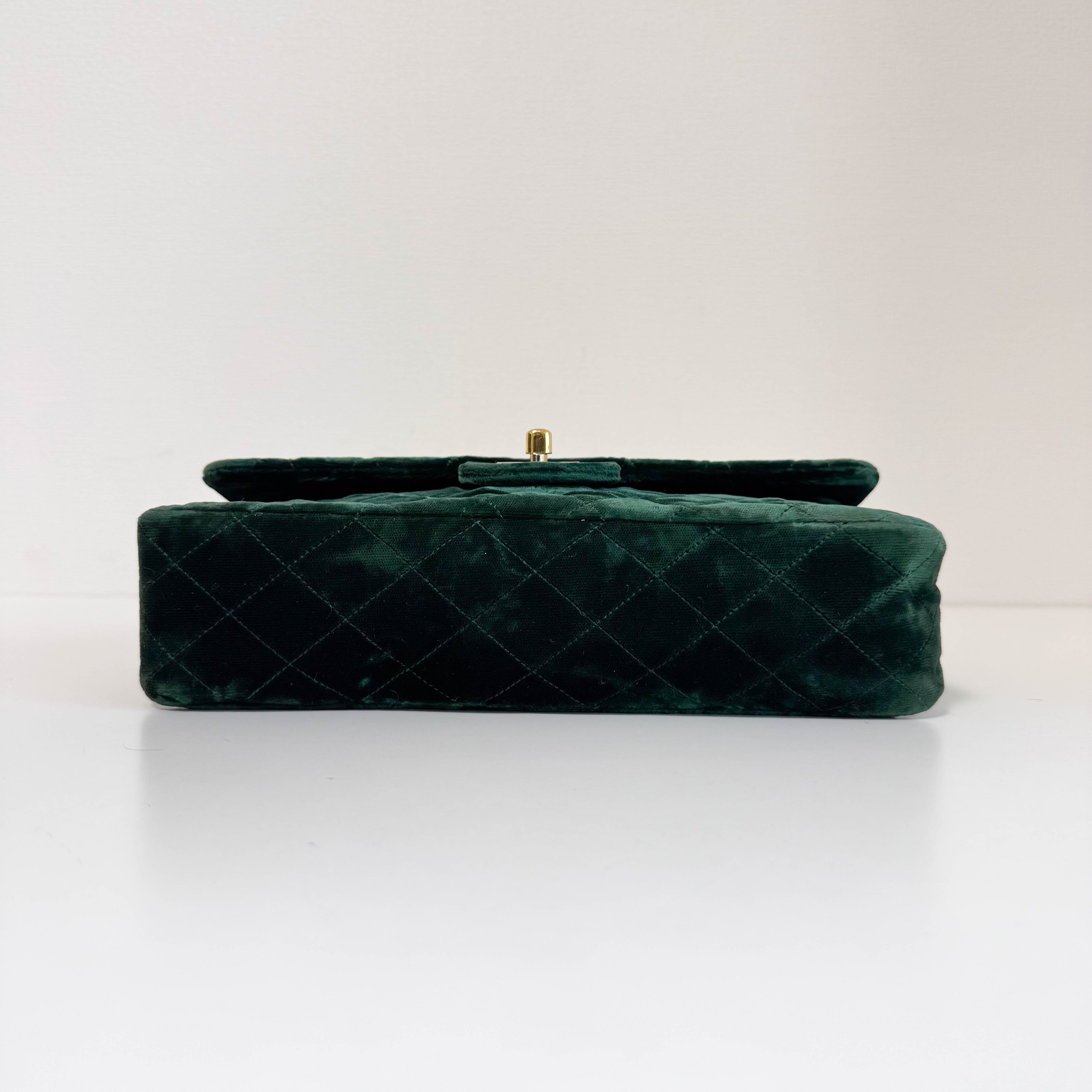 CHANEL Timeless Classic Flap 25 Green Velvet Chain Shoulder Bag