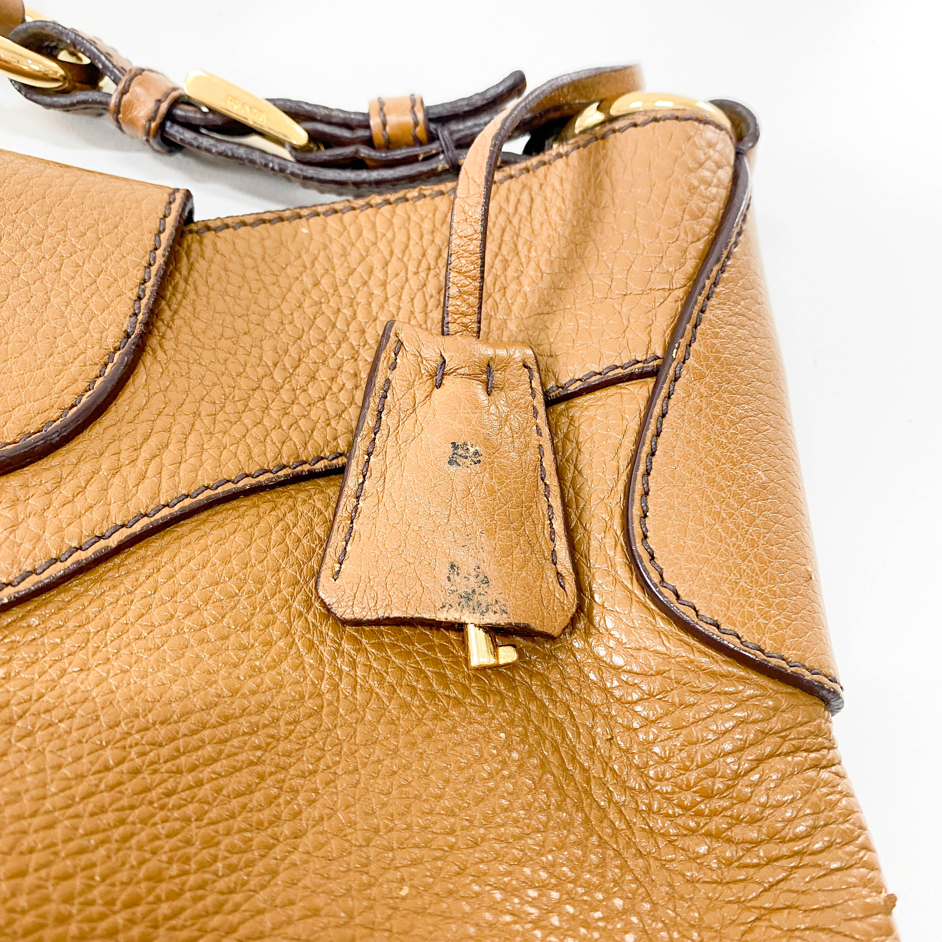 Caramel Brown Vitello Leather Gold Hardware Hobo Shoulder Bag