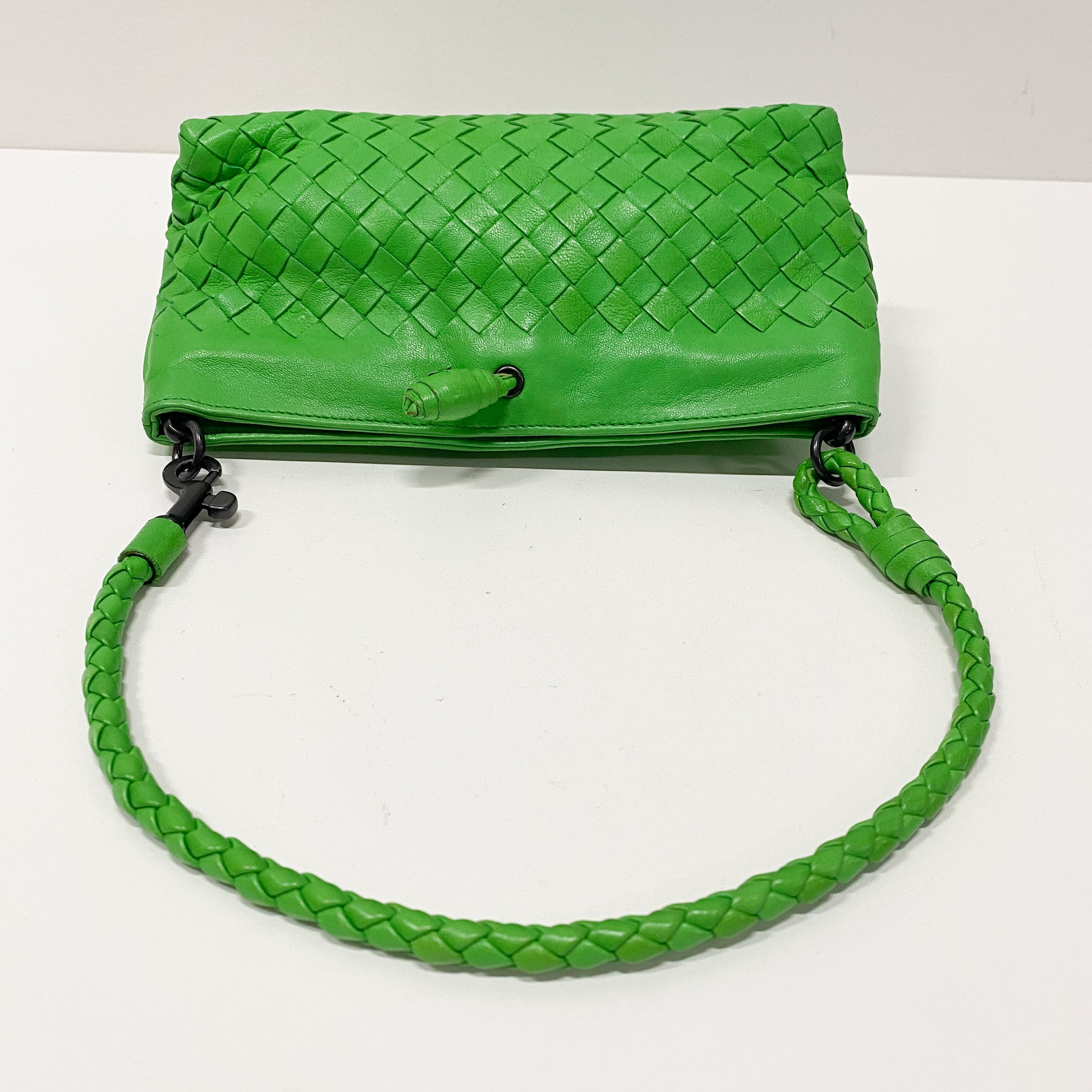Intrecciato Small Green Leather Shoulder Bag