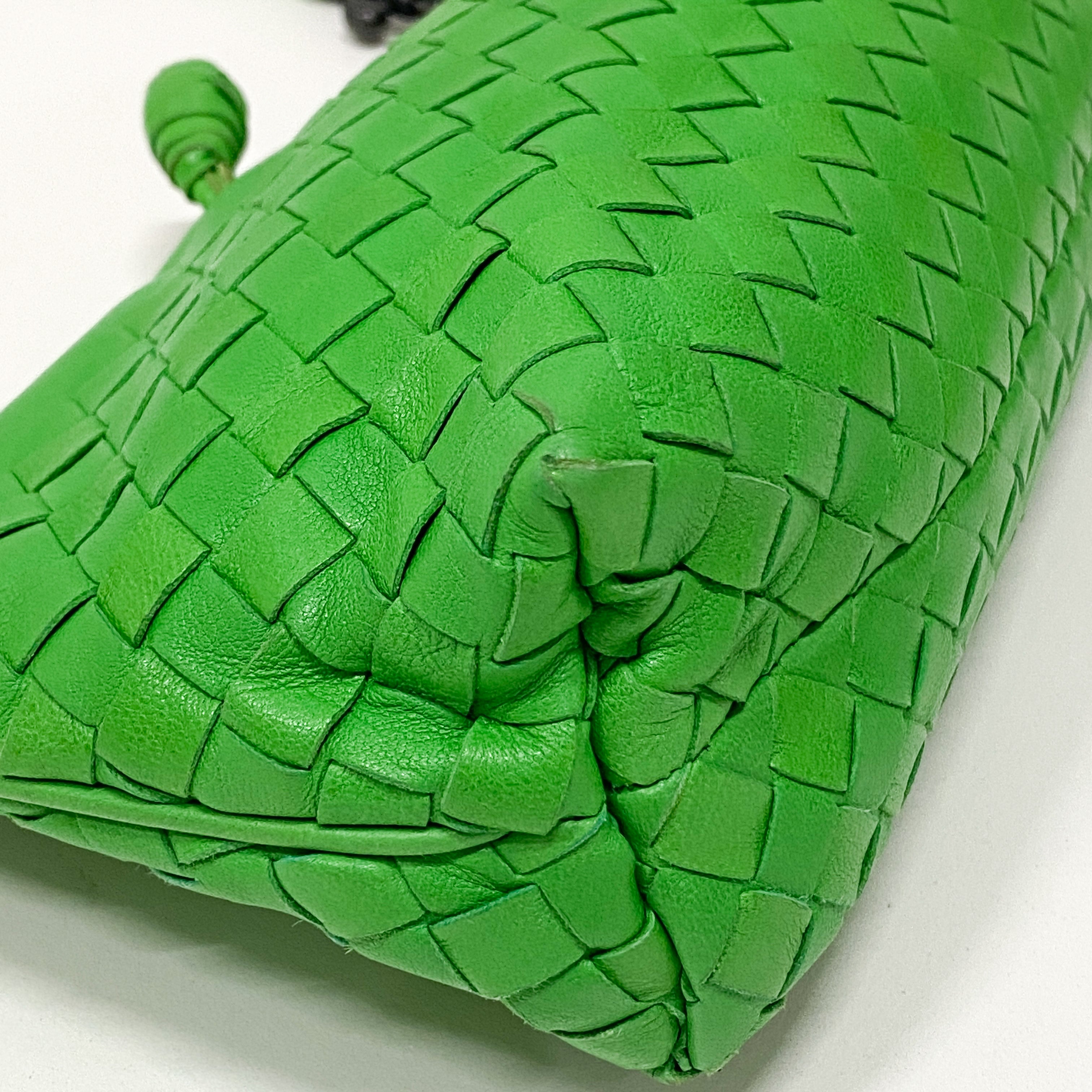 Intrecciato Small Green Leather Shoulder Bag