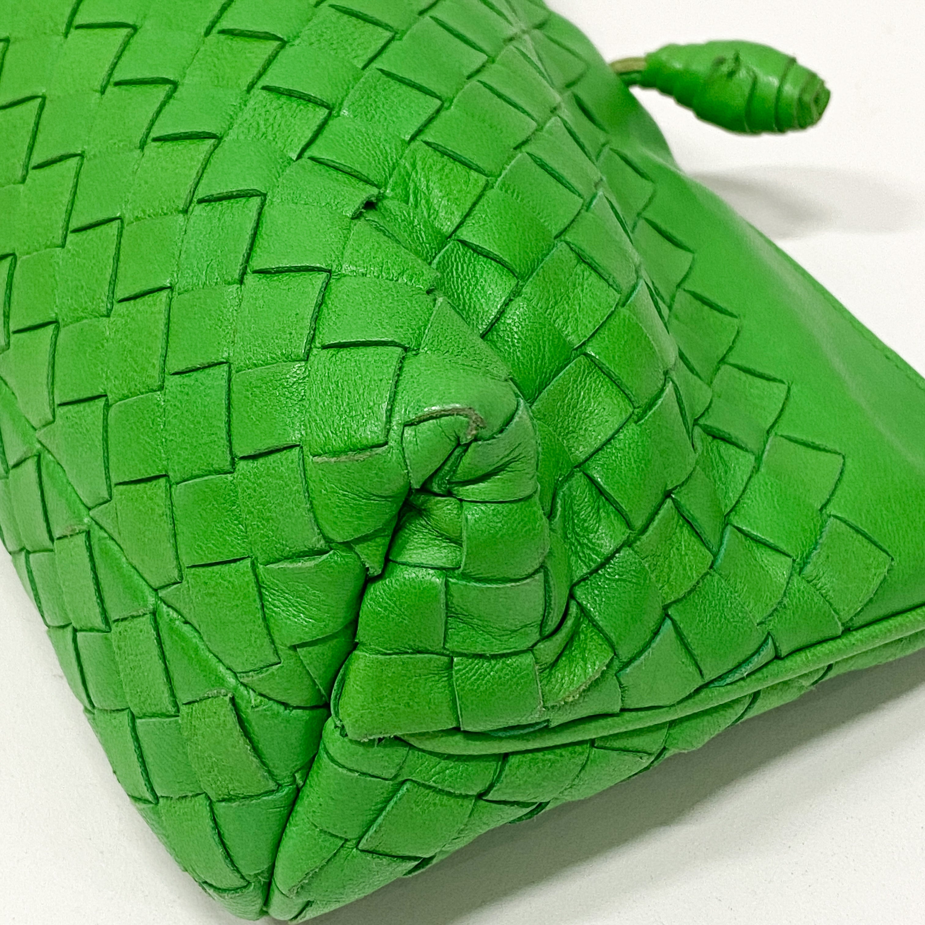 Intrecciato Small Green Leather Shoulder Bag