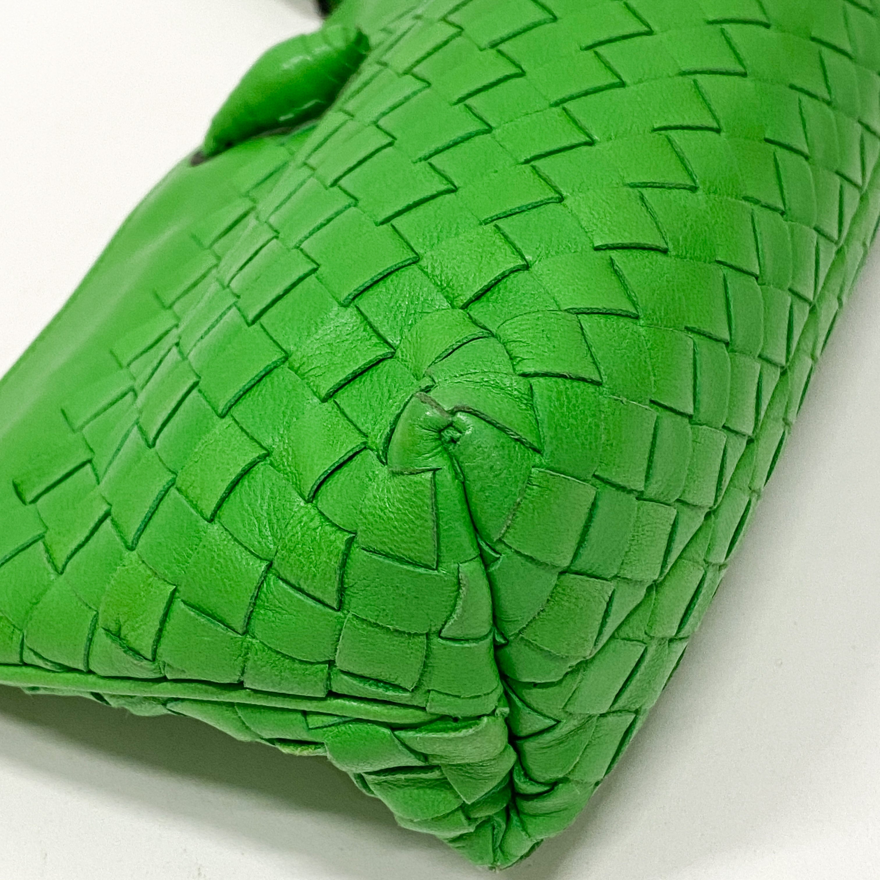 Intrecciato Small Green Leather Shoulder Bag