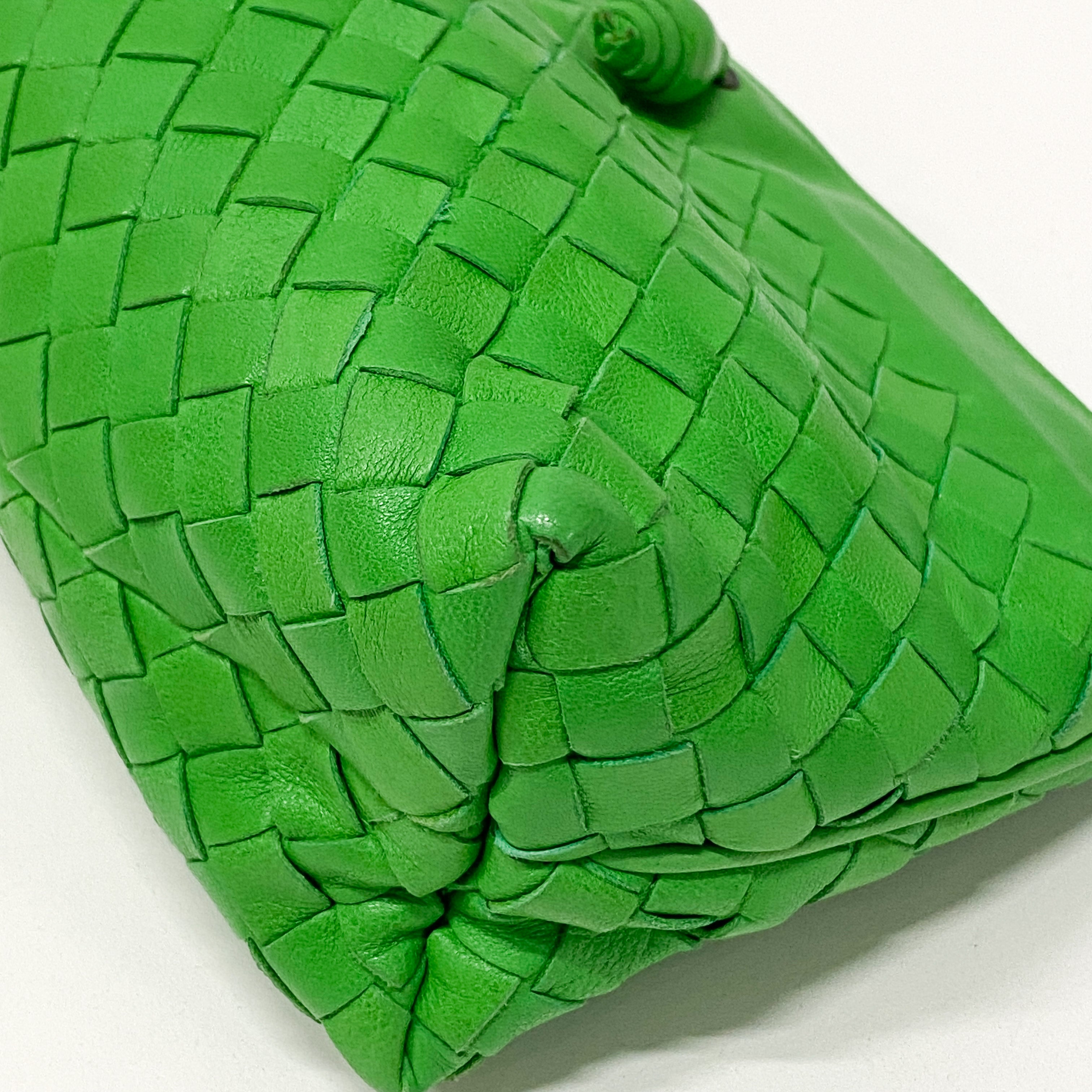 Intrecciato Small Green Leather Shoulder Bag