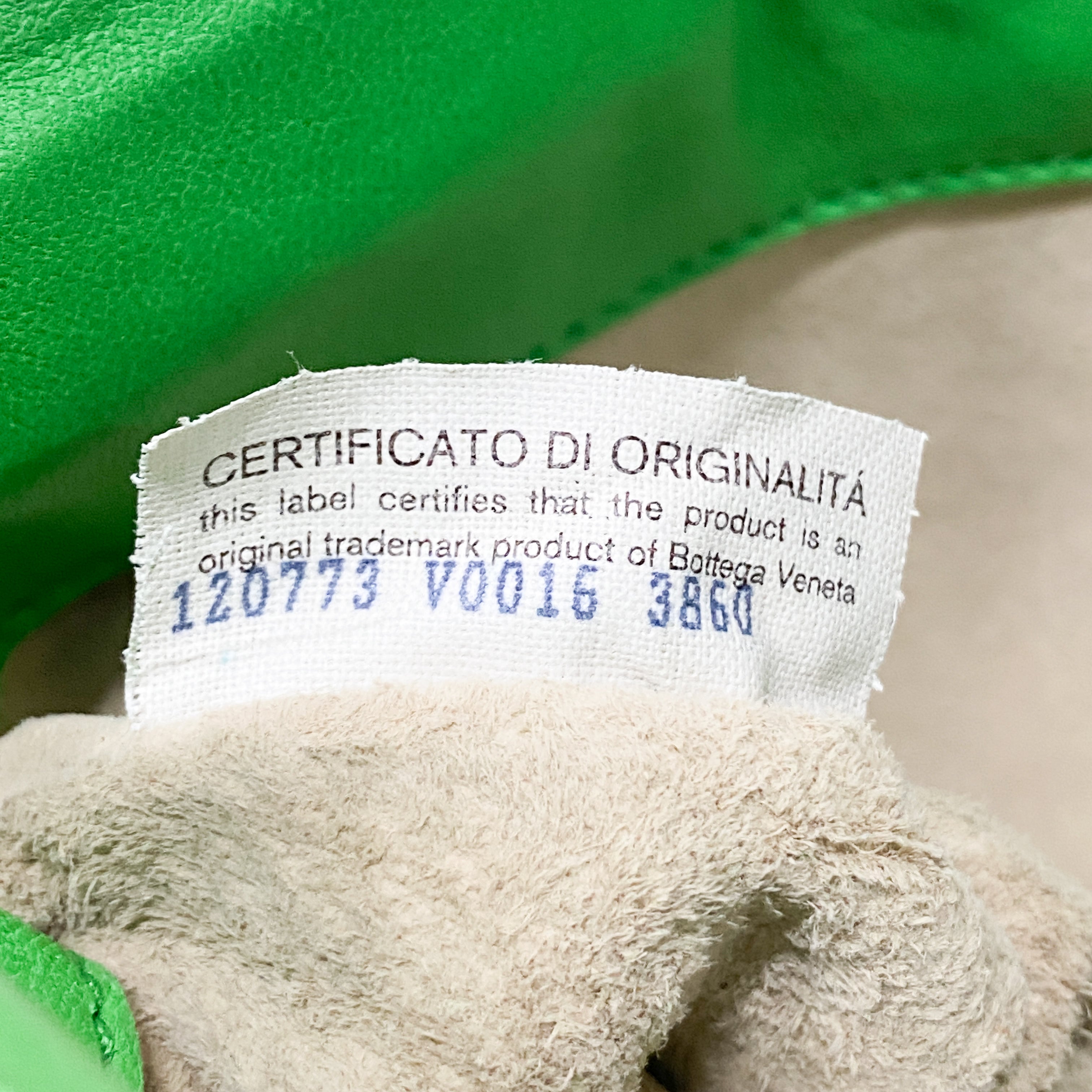 Intrecciato Small Green Leather Shoulder Bag