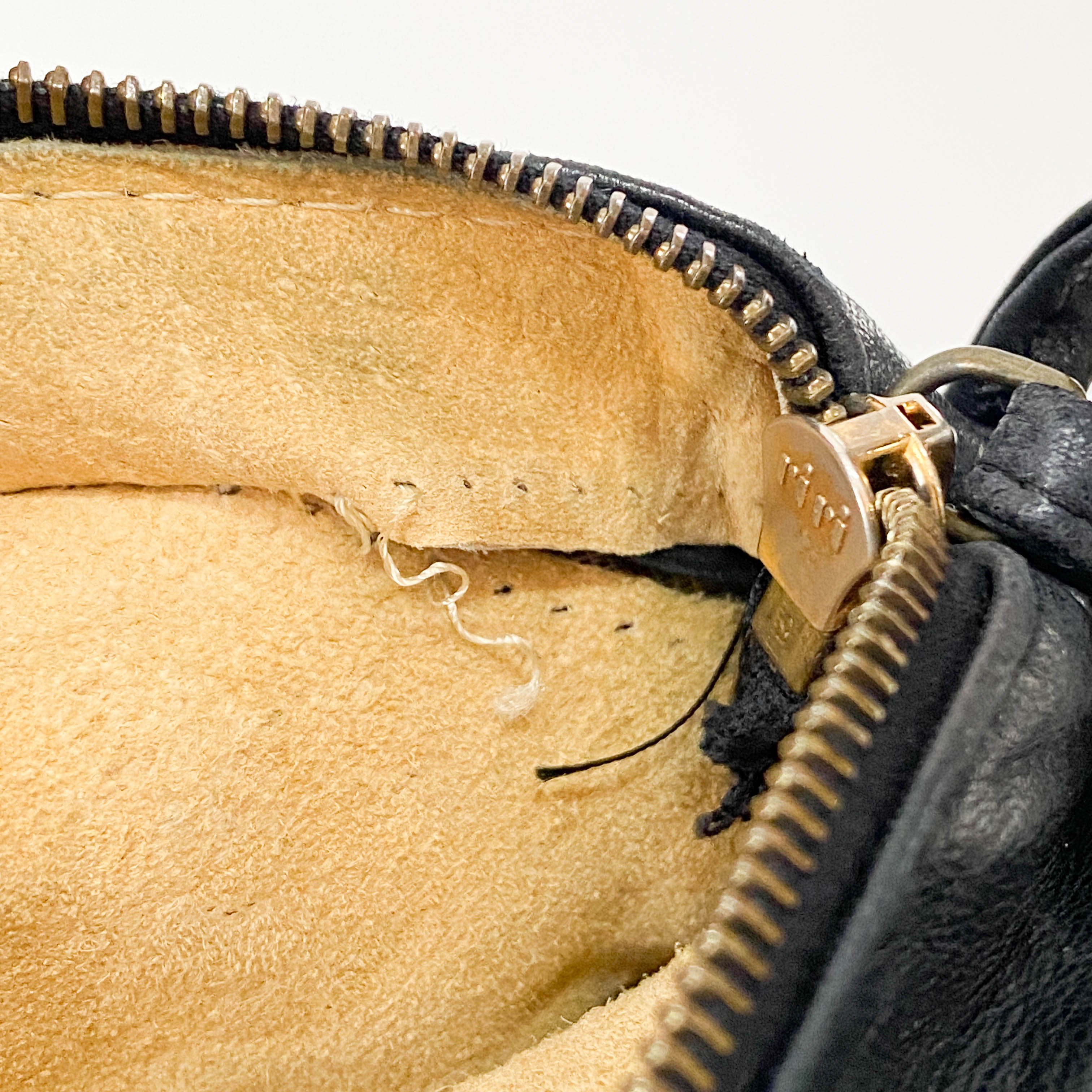 Intrecciato Black Shoulder Bag