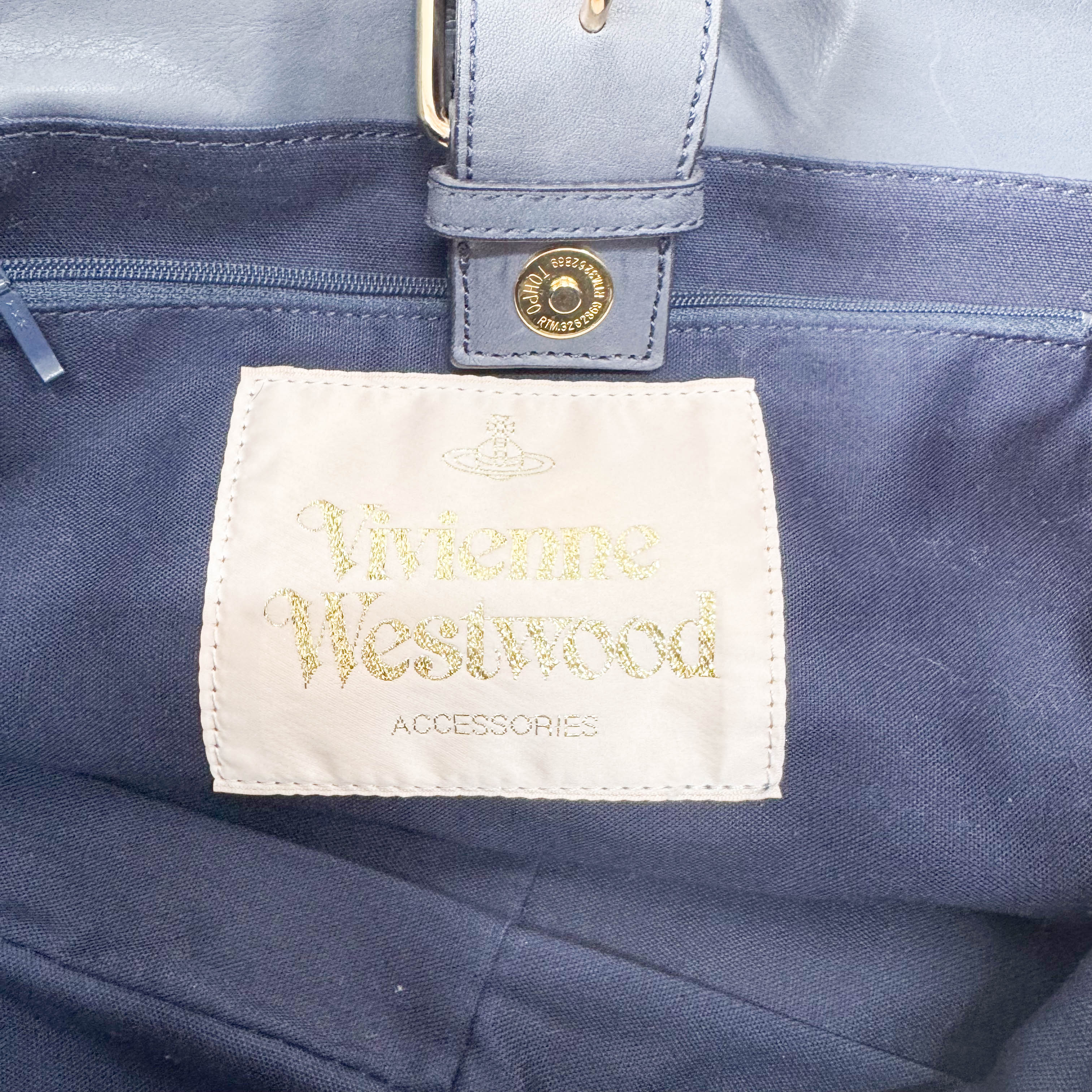 Orb Grey Leather Shoulder Bag