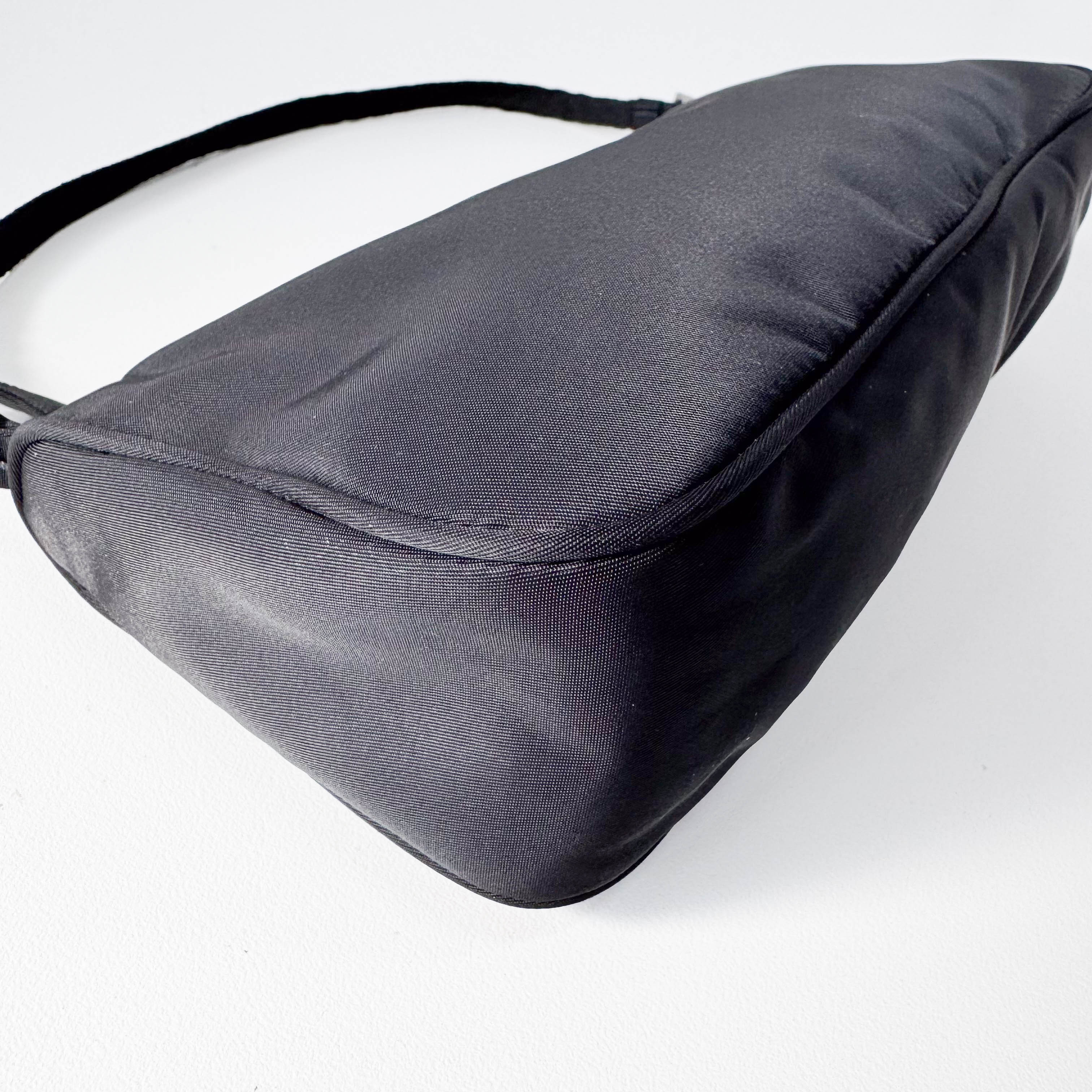 Tessuto Black Nylon Accesorie Pouch Bag
