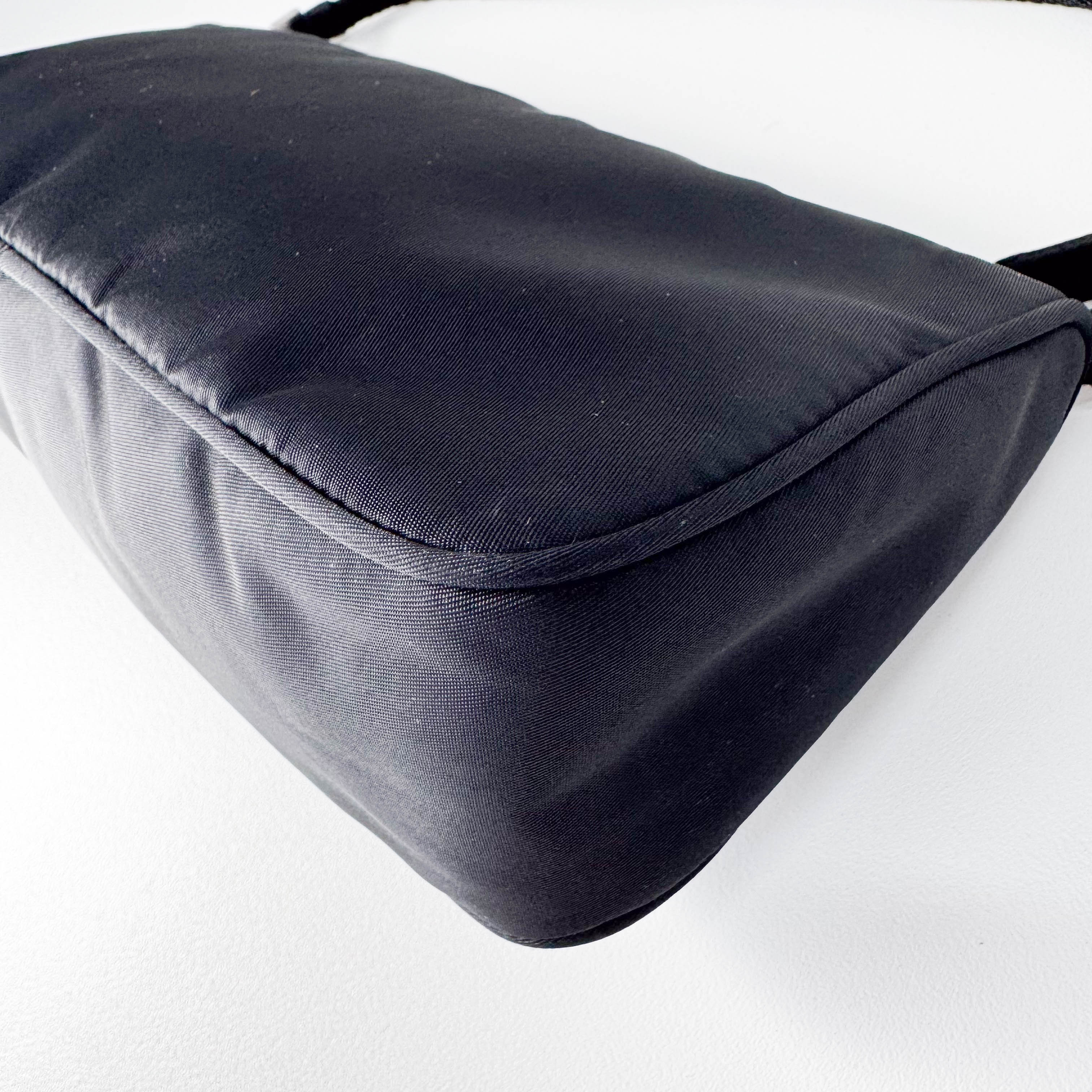 Tessuto Black Nylon Accesorie Pouch Bag