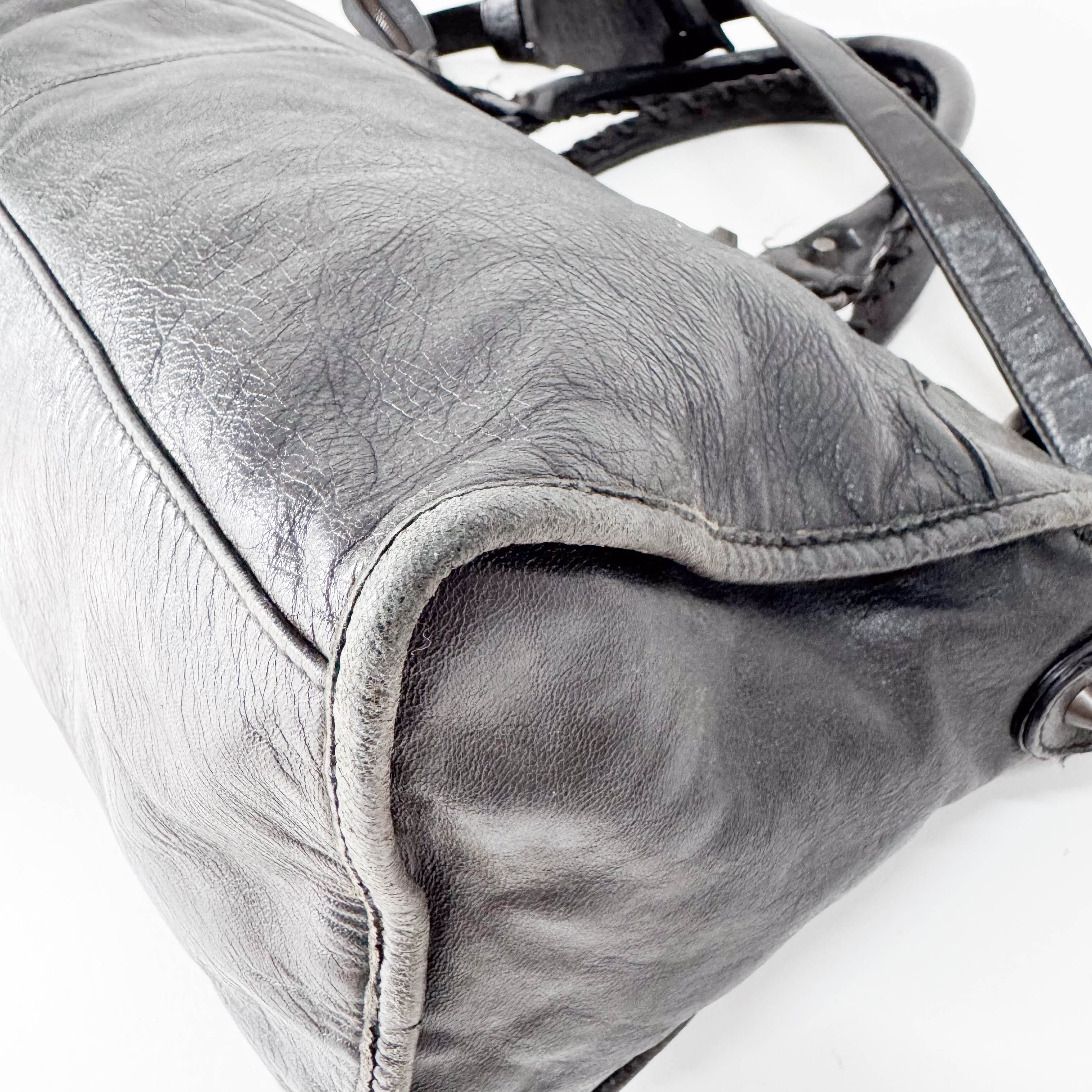 The City Grey Leather Hand bag