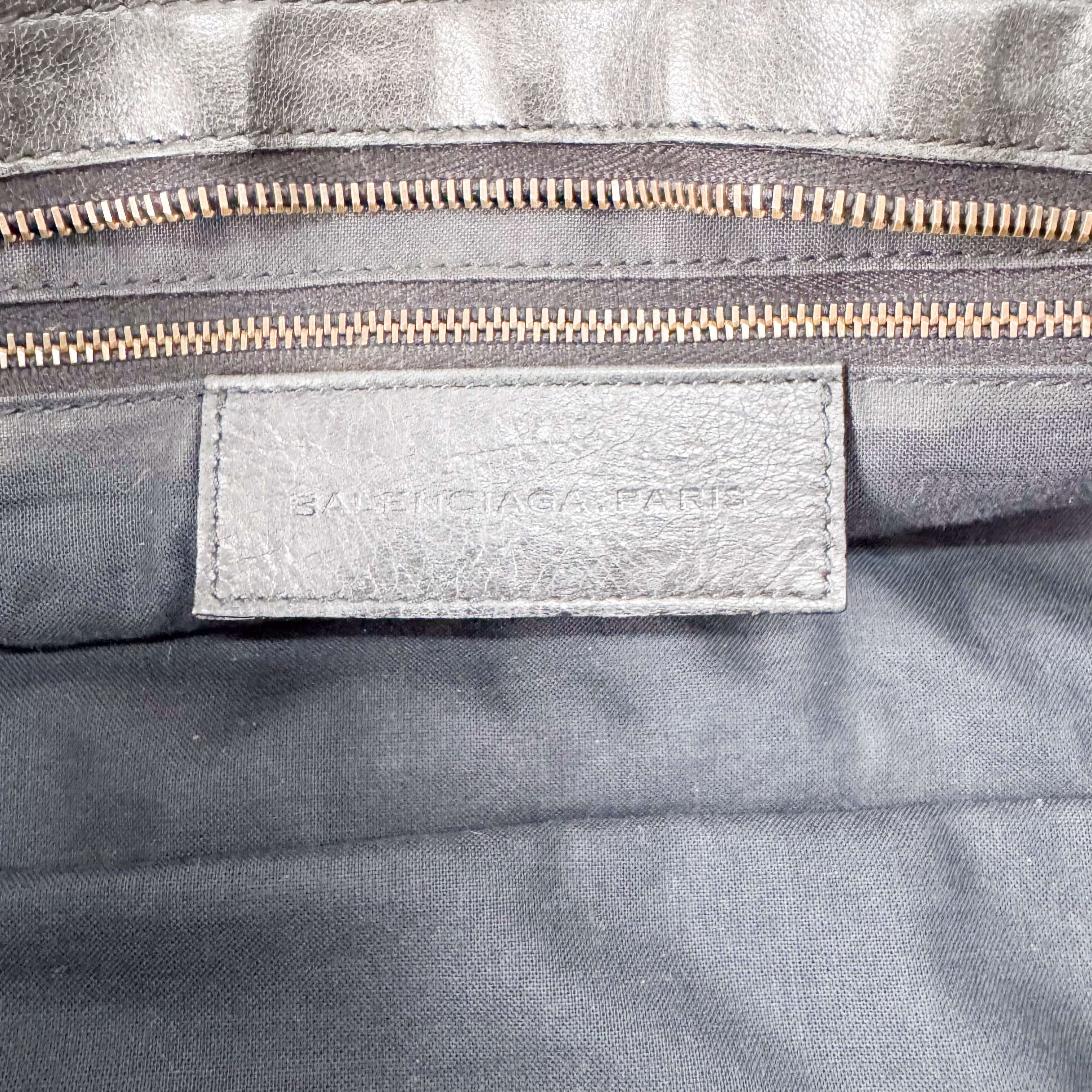 The City Grey Leather Hand bag